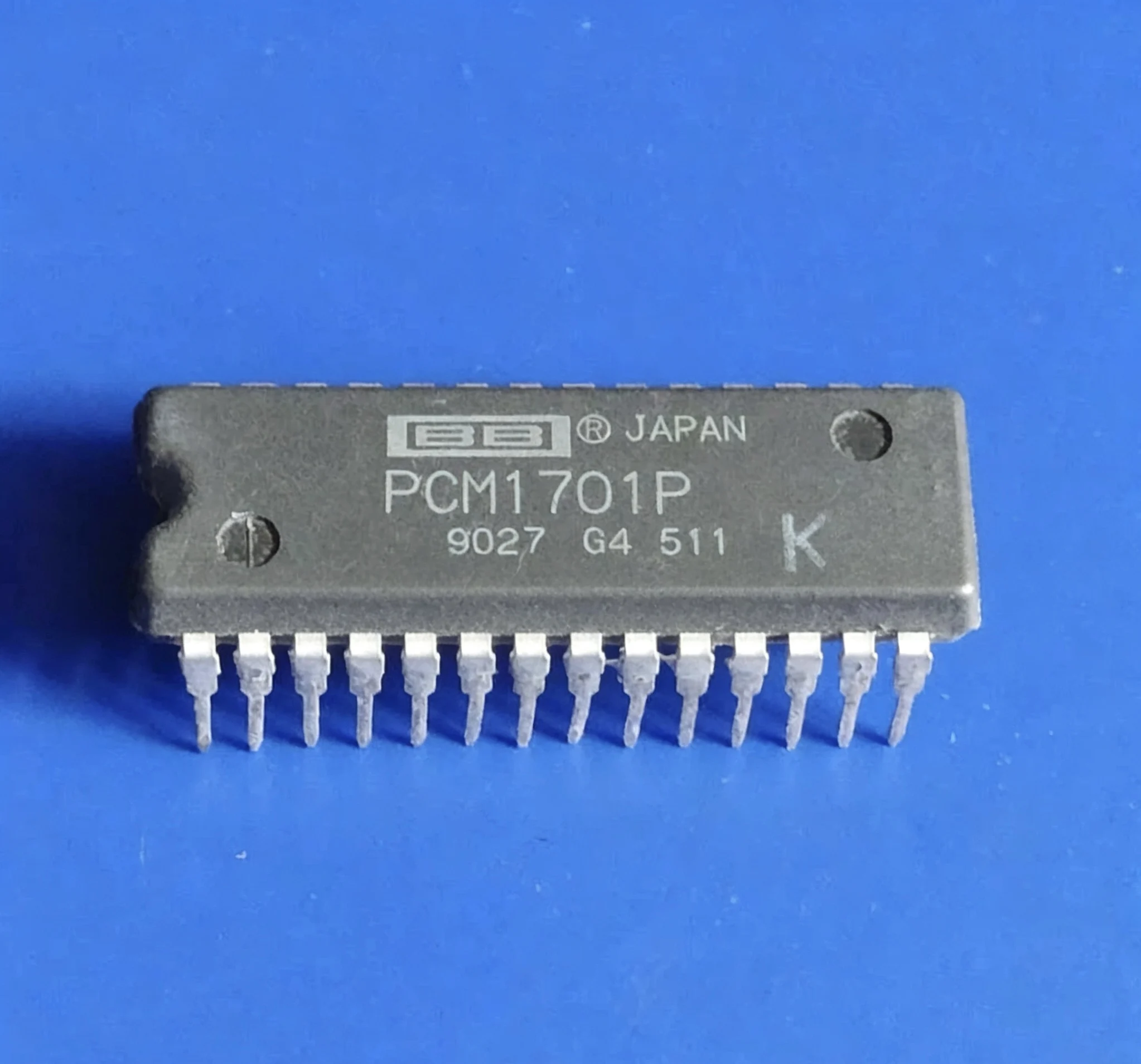 Postal fee difference compensation（Exclusive Link for PCM1701P-K chip, a total of 8 pieces Shell Accessories）