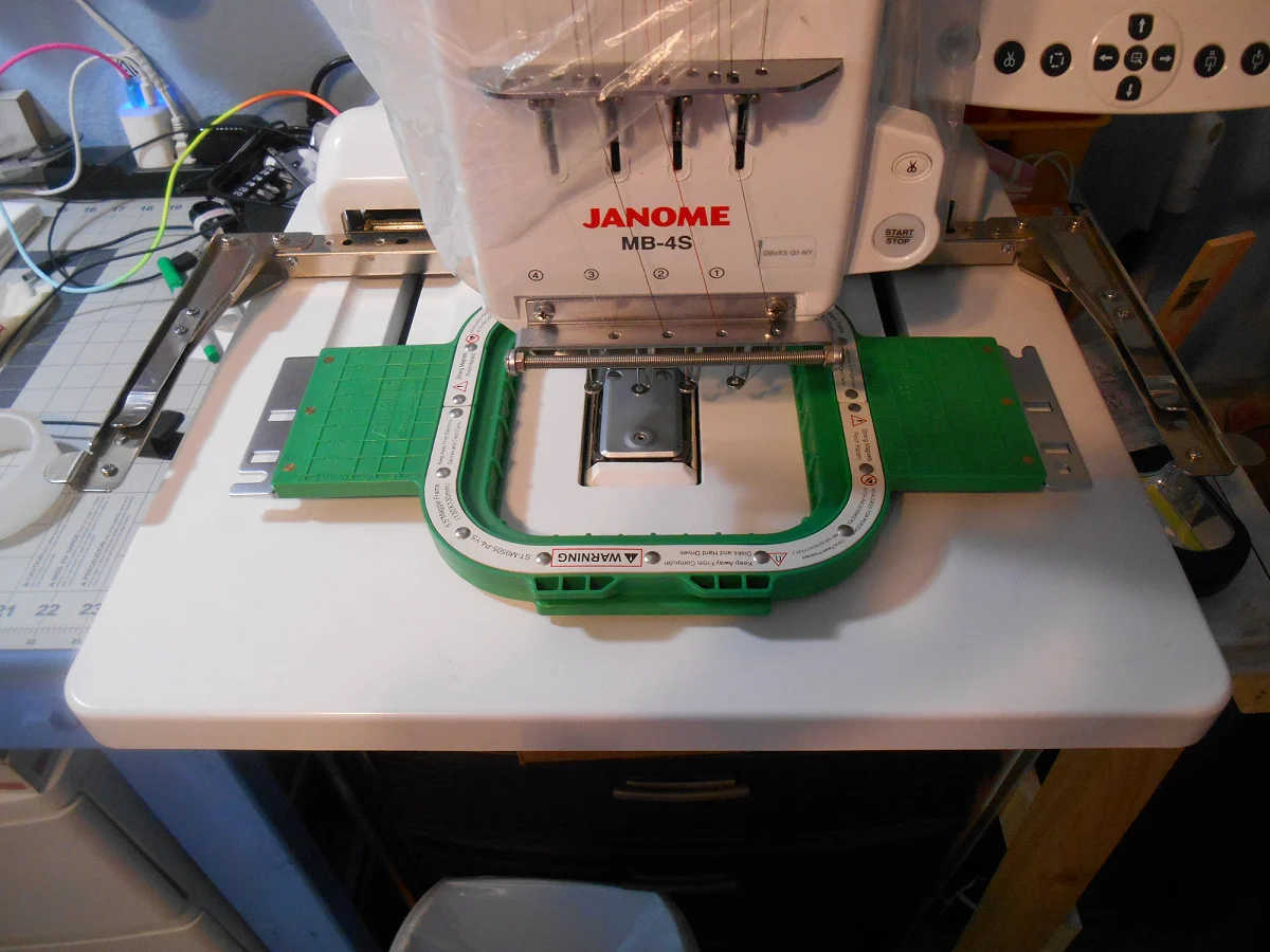 

Магнитные вышивальные рамки MaggieFrame Mighty Hoop для вышивальных машин Janome MB4/MB-4S/MB7/MB-7S