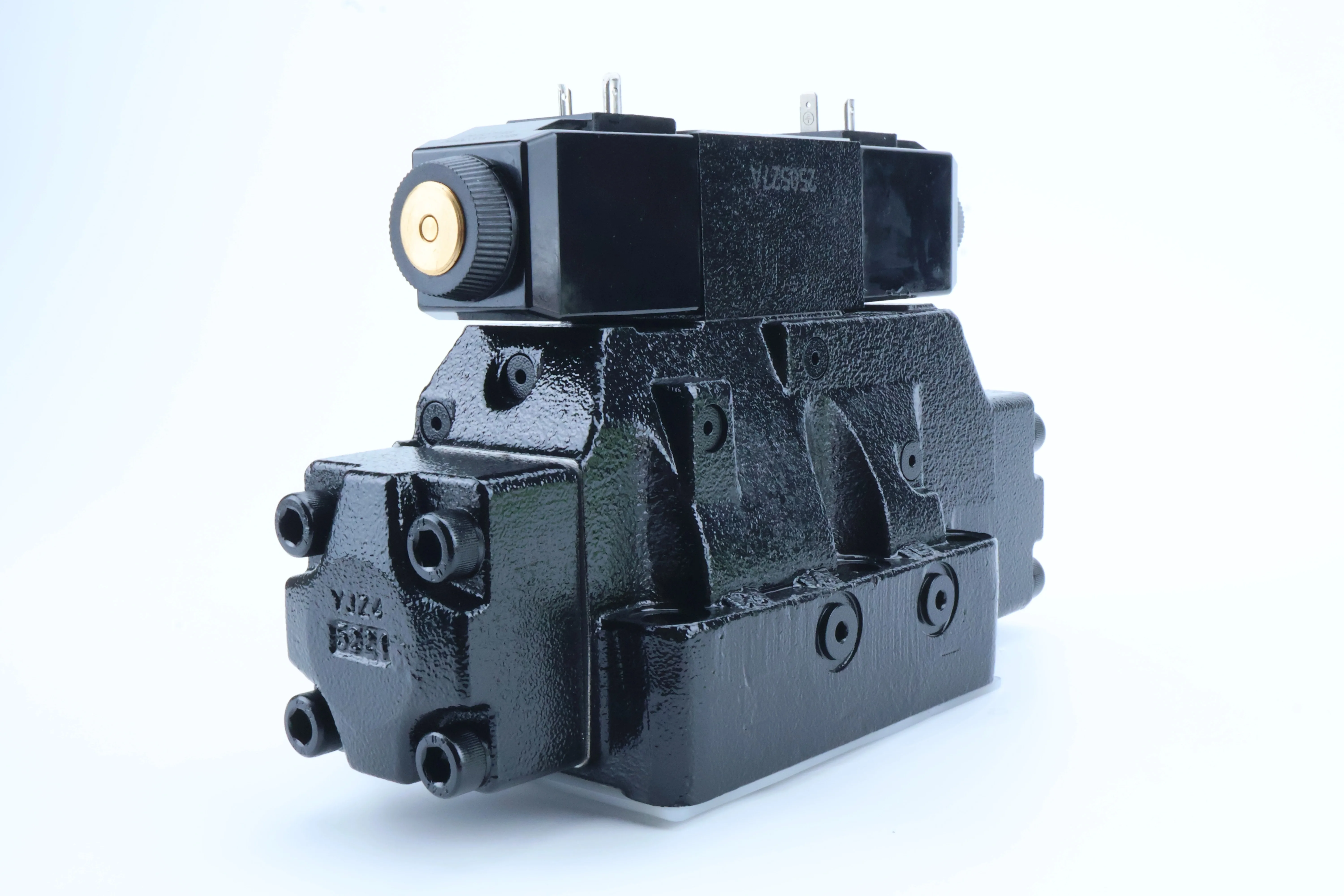 DG5V-8-H-2C-M-U-H-10 Hydraulic Directional Control Valve Precision Solenoid Operated Proportional Valve
