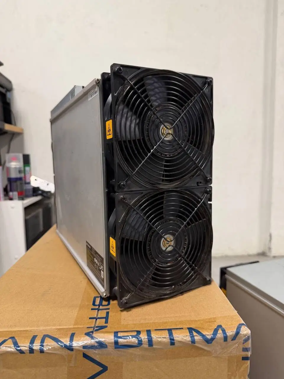 Fast Shipping IceRiver KS5M 15Th/s 3400W KHeavyHash Algorithm KAS/Kaspa ASIC Miner Metal 1-Year Warranty