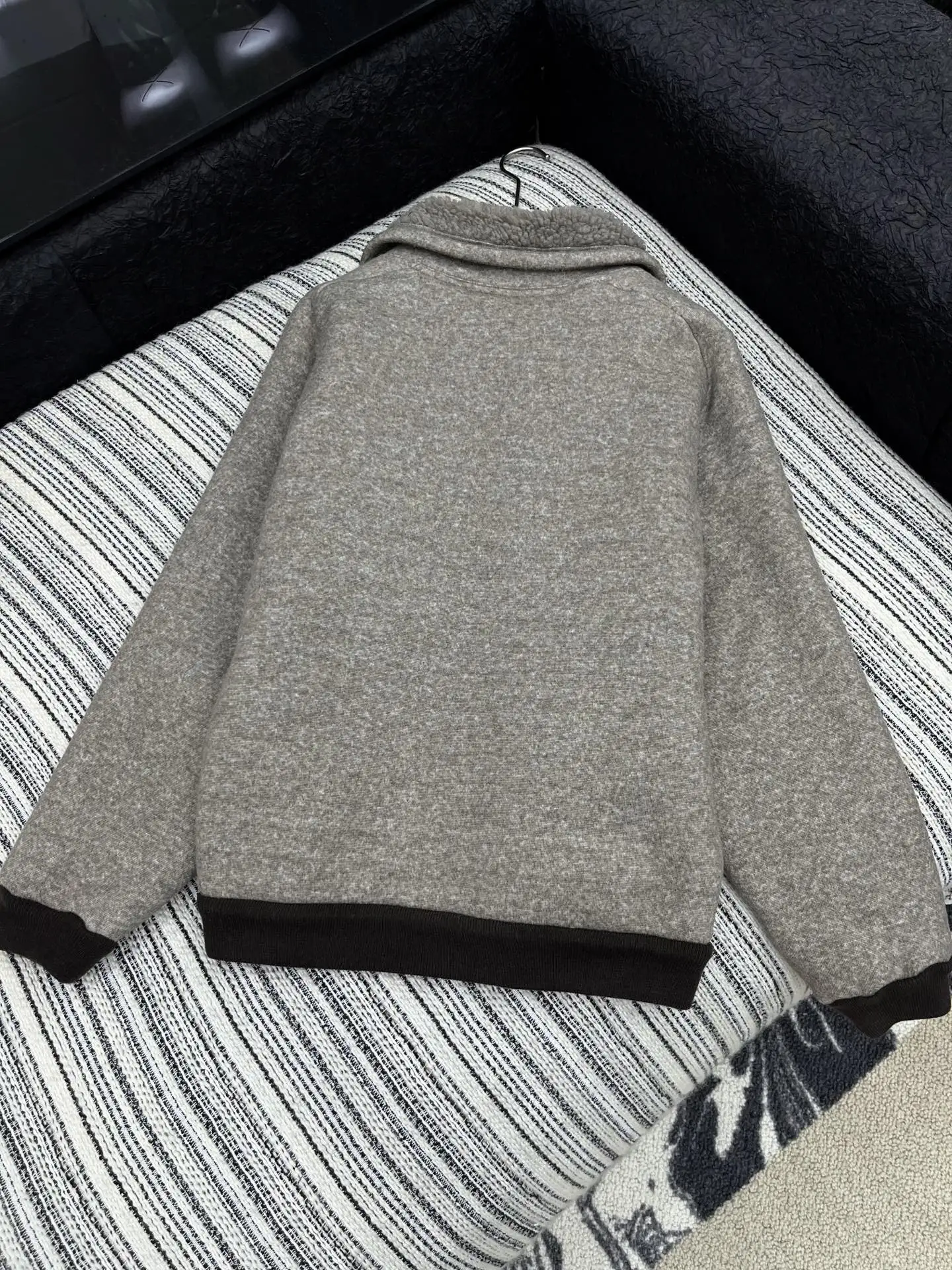 

2025 autumn and winter new high-end custom women's clothing Clothing Teddy velvet lining lapel zipper jacket j plus velvet coat