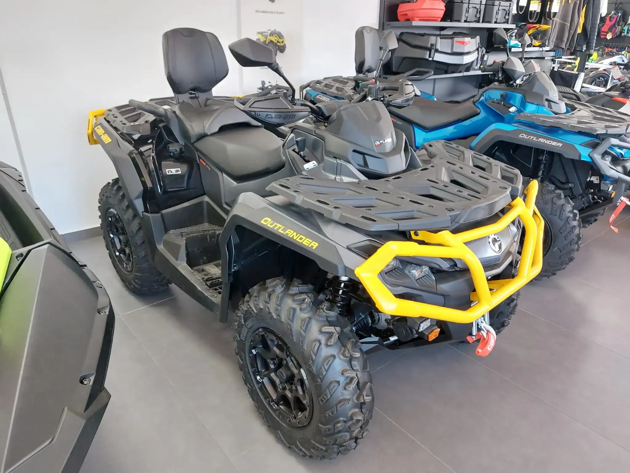 

BEST PRICE Can-Am Outlander 1000 XMR - ATV Can Am Mud bike - X MR BRP Quad 4x4