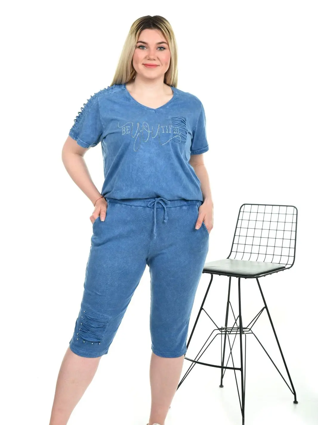 

Diaves Plus Size Woman Summer Fashion Star Detailed T-Shirt and Sports Capri Pants Sets Track Suits Turkish Quality