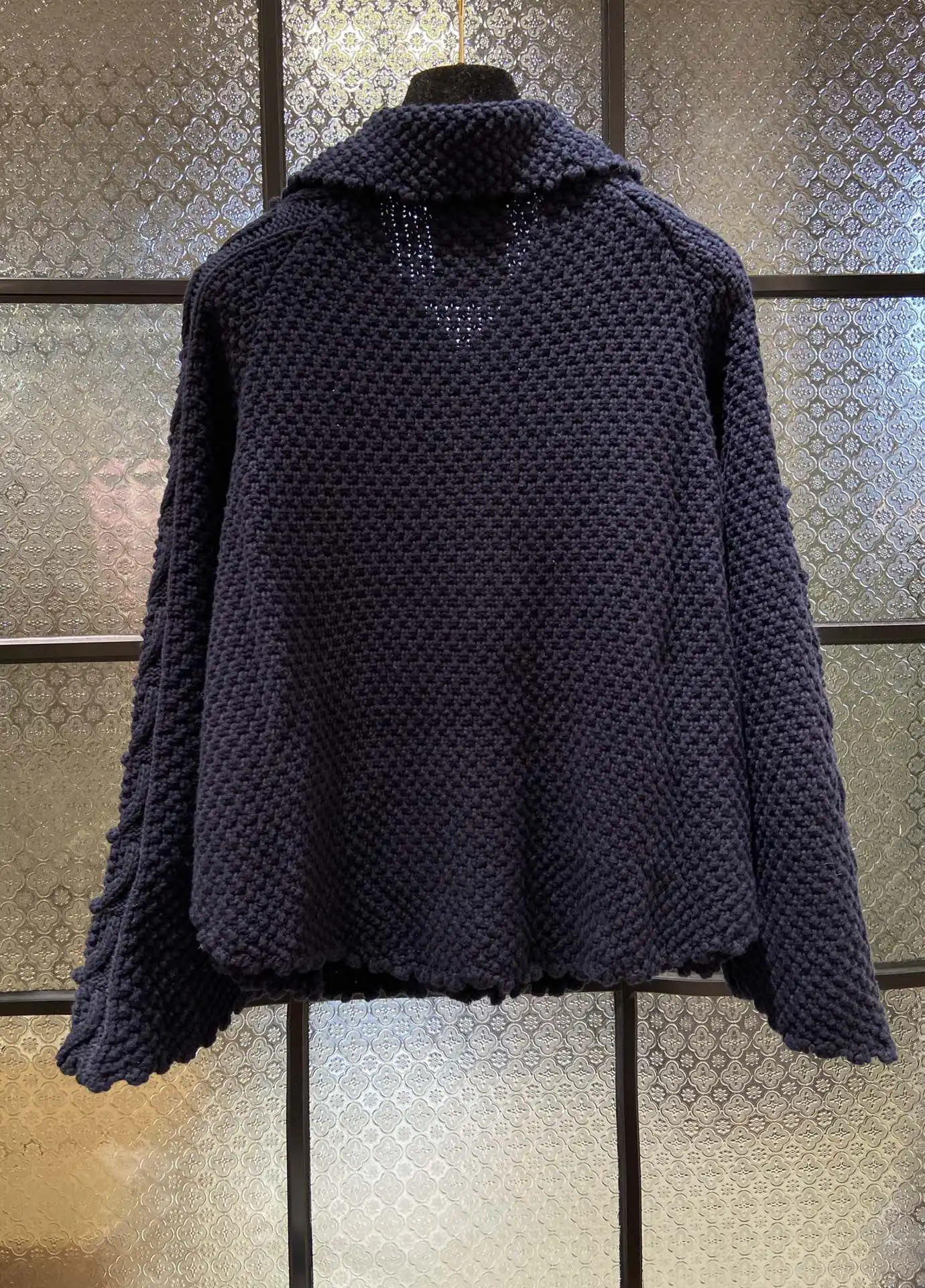 

Высокое качество, весенне-осенний женский повседневный модный вязаный кардиган с лацканами и пуговицами, однотонный короткий стильный кардиган JQ058