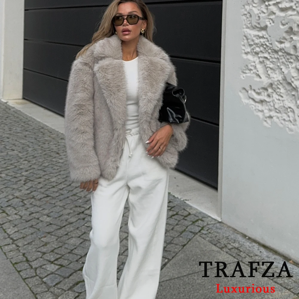 TRAFZA Vintage Faux Fur Women Jackets Solid Turn-down Collar Long Sleeve Warm Coat Chic White Fashion 2024 Winter Autumn Outwear