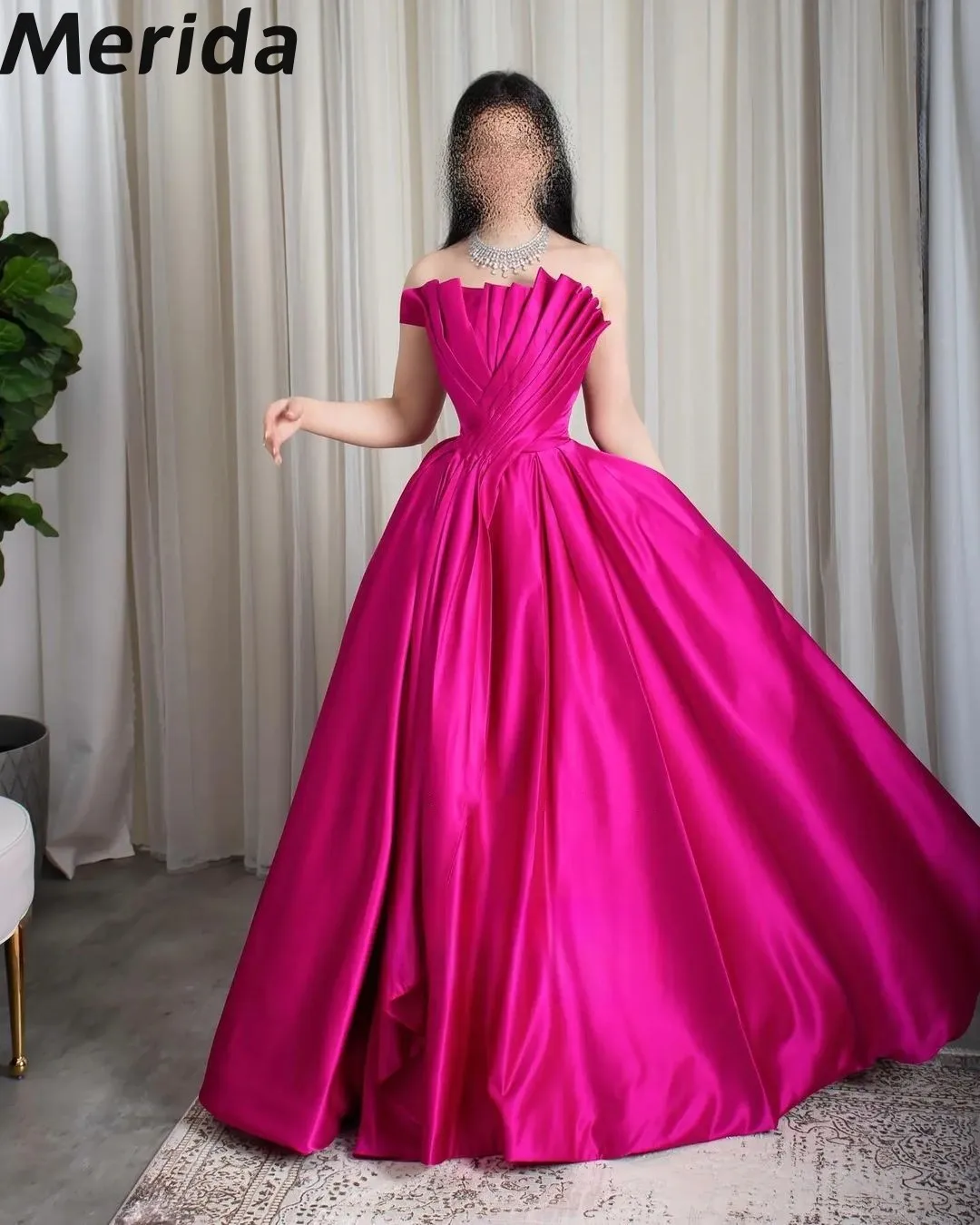 

Elegant Strapless Prom Dresses A-Line Sleeveless Floor-Length Ruched Soft Satin Party Dresses 2023 Formal Dress Robes De