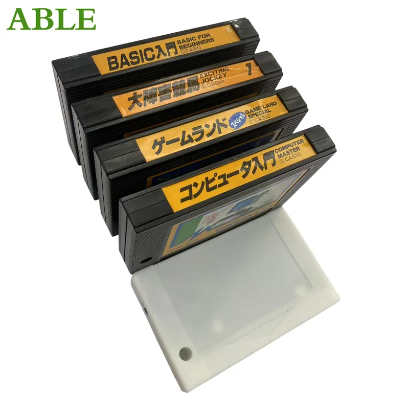 

Один слот для карт MSX на 4 слота для карт можно переключить к использованию хост-блок питания MSX