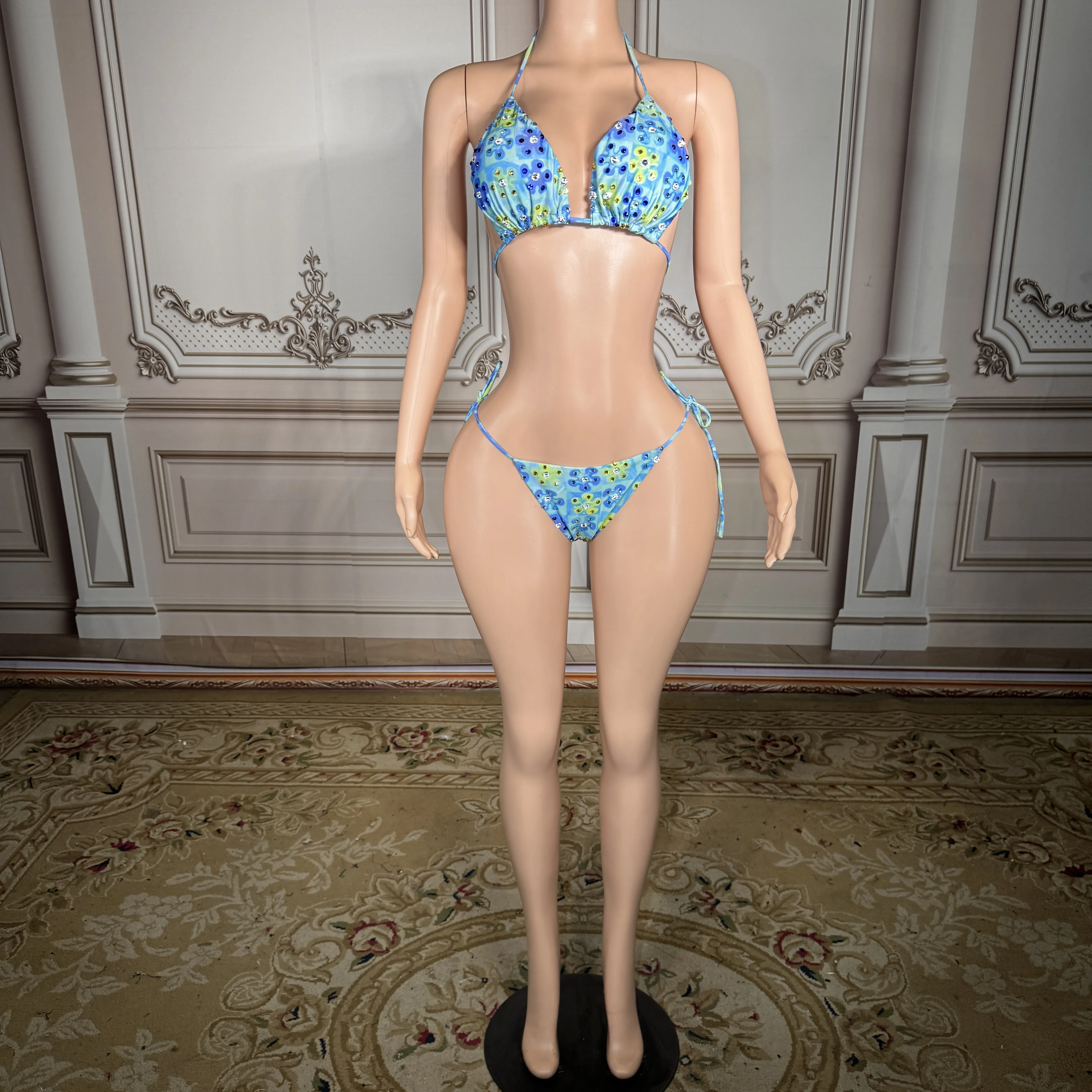 

ZD Elegant Blue Mosaic Crystal Bikini Set Women Sexy Halter Summer Beachwear 3-Piece Set