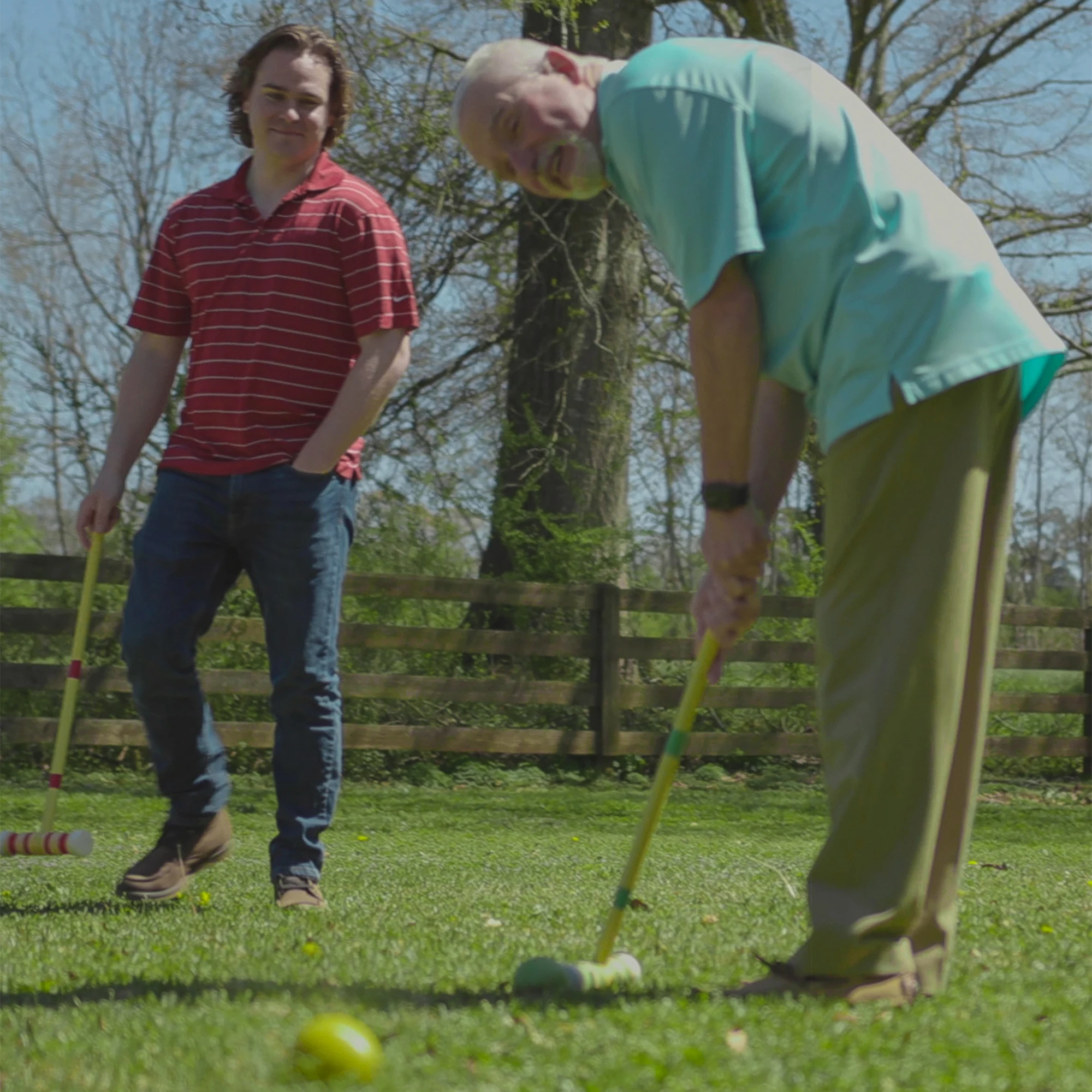 6人用クロッケーセット 木製マレット、カラーボール付き、大人 - Croquet Set Lawn のレビューと価格