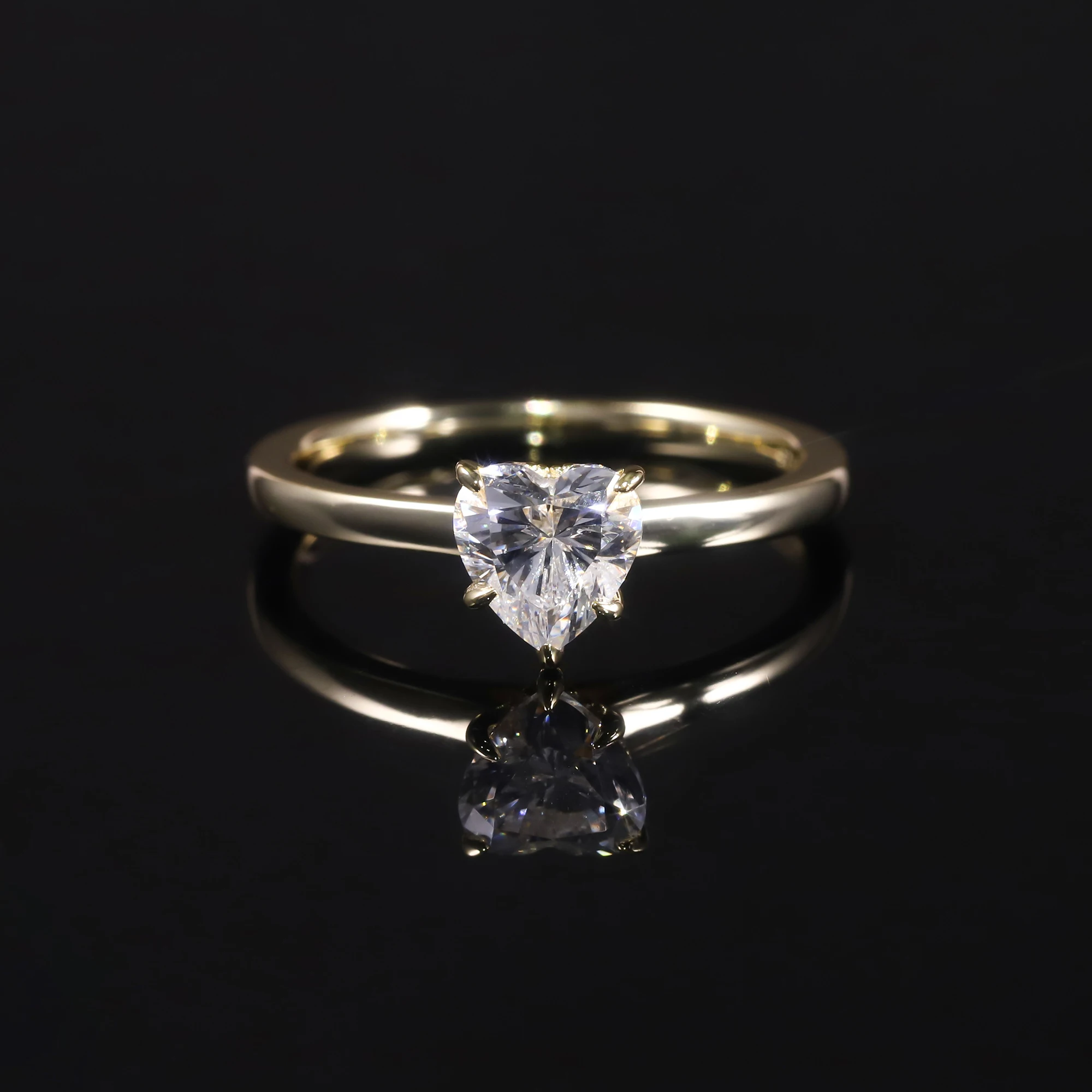 GEM'S BALLET 0.8CTW 6mm شكل قلب فريزيا المخفية هالو مويسانيتي سوليتير خاتم الخطوبة 18k مطلية بالذهب 925 الفضة الاسترليني
