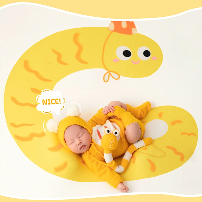 KD Newborn Photography Clothing Yellow Snake New Year Theme Hat Jumpsuit Tail Sock 4Pcs/set Baby Shoot Props Studio Accessories