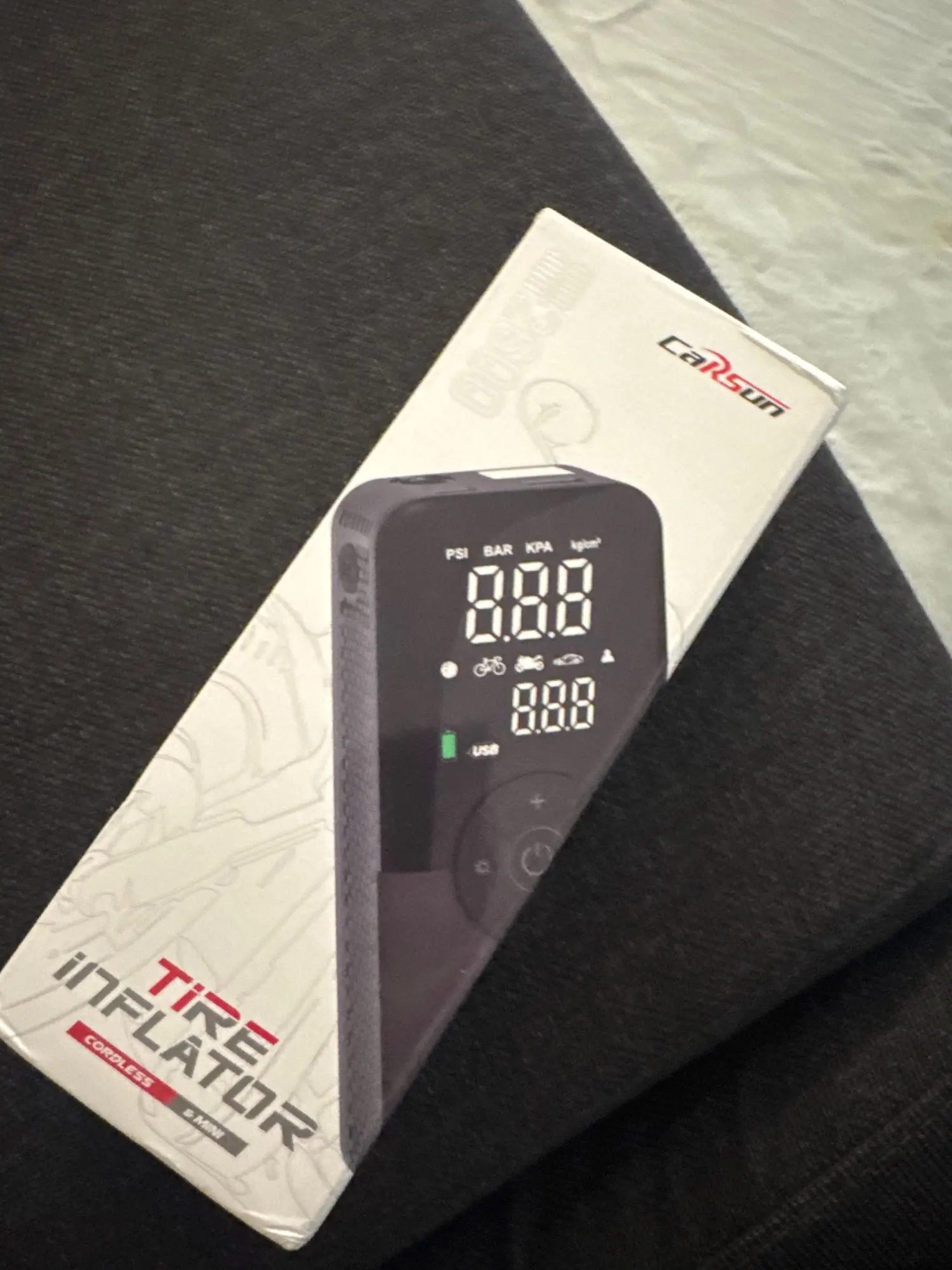 VanVolt AirGo™ Cordless Digital Tyre Inflator - Portable 150 PSI Air Pump photo review