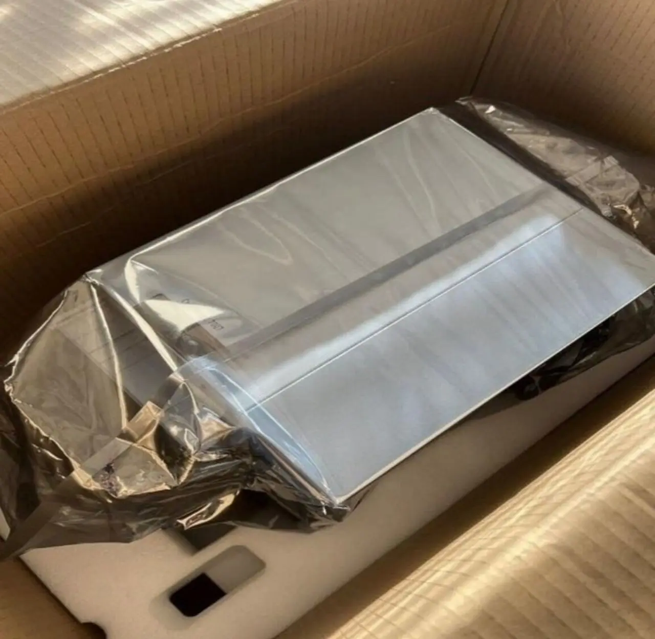 

Рабочий новый Bitmain Antminer Z15 Pro 820 840ksol/s 2560W для майнинга Zcash по алгоритму Equihash