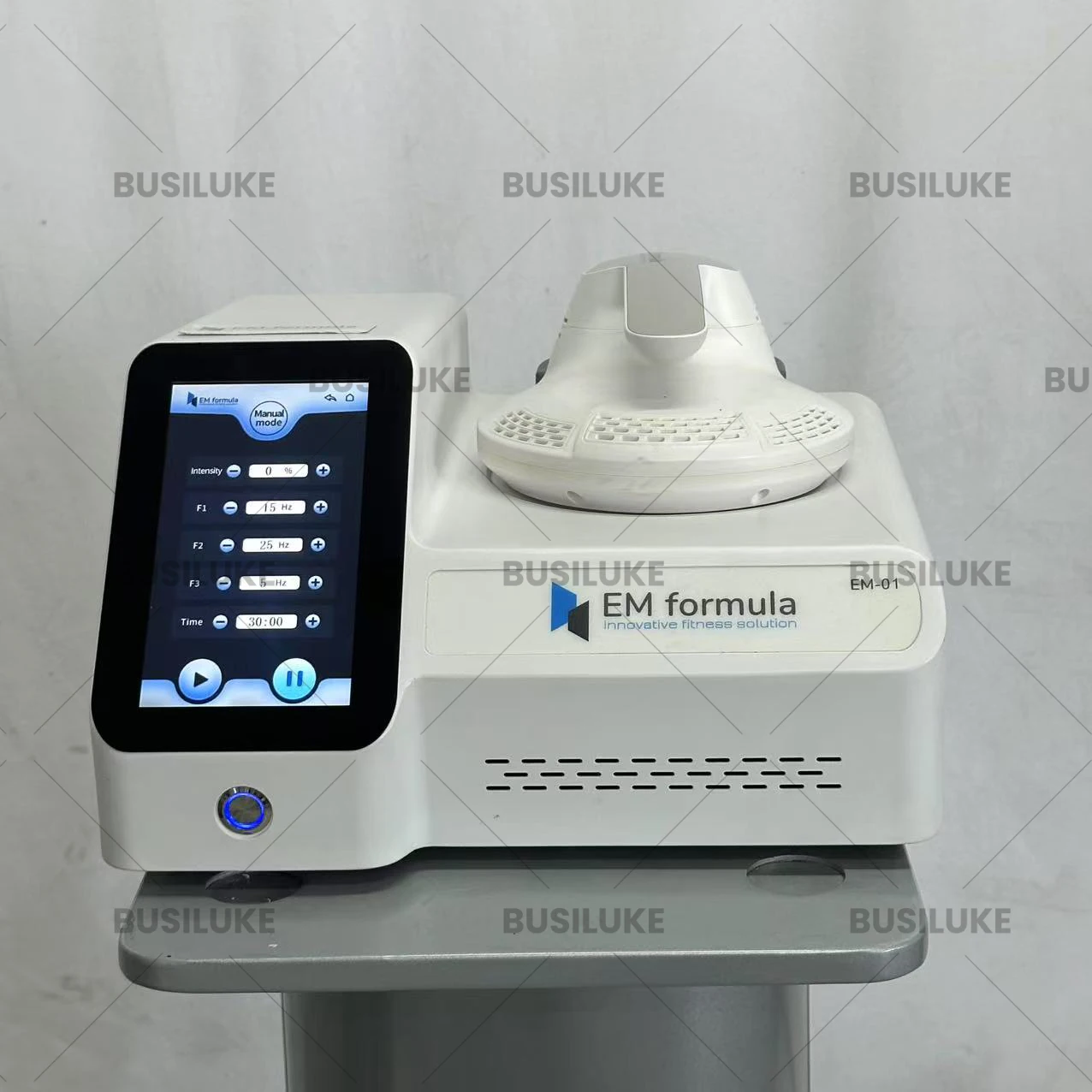 

Портативный электромагнитный аппарат для коррекции фигуры, стимуляции мышц, уменьшения жира и снижения веса с помощью радиочастотной терапии.