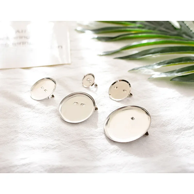 50 sztuk/partia baza broszka z klipsem i agrafka Cabochon Blanks tace Cameo Cabochon baza ustawianie dostaw dla DIY two... — zdjęcie 2