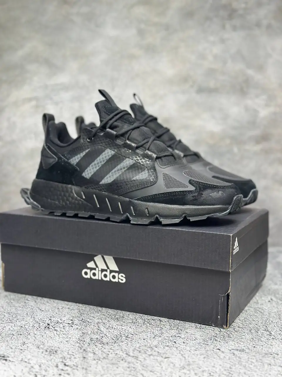 Platform Adidas ZX 1K Boost Seasonality 2.0: Real-World