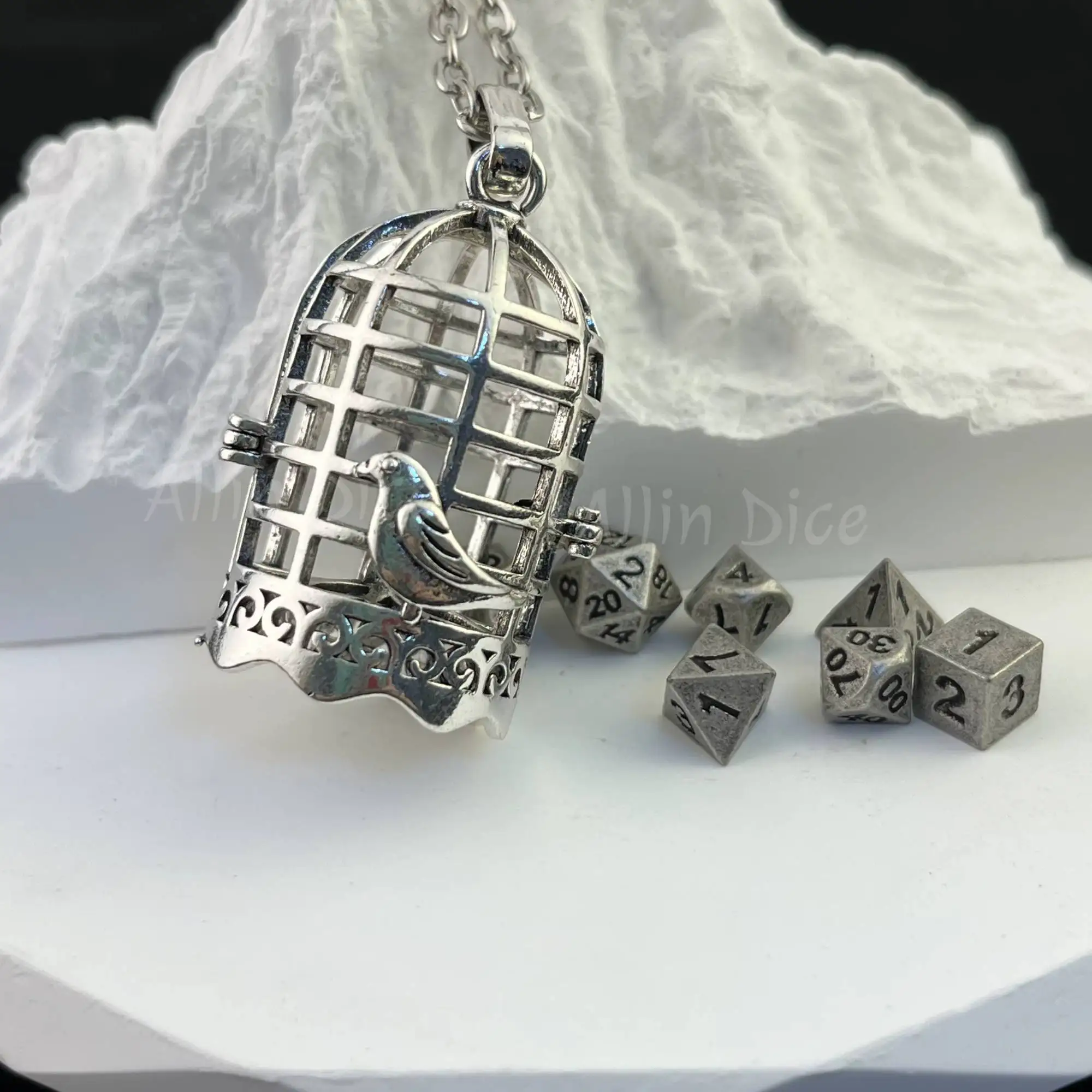 Metal dice Box DND Dice Case Dice Pendant Necklace Metal Owl Birdcage Dice box RPG Polyhedron dice for Friend Birthday Gifts