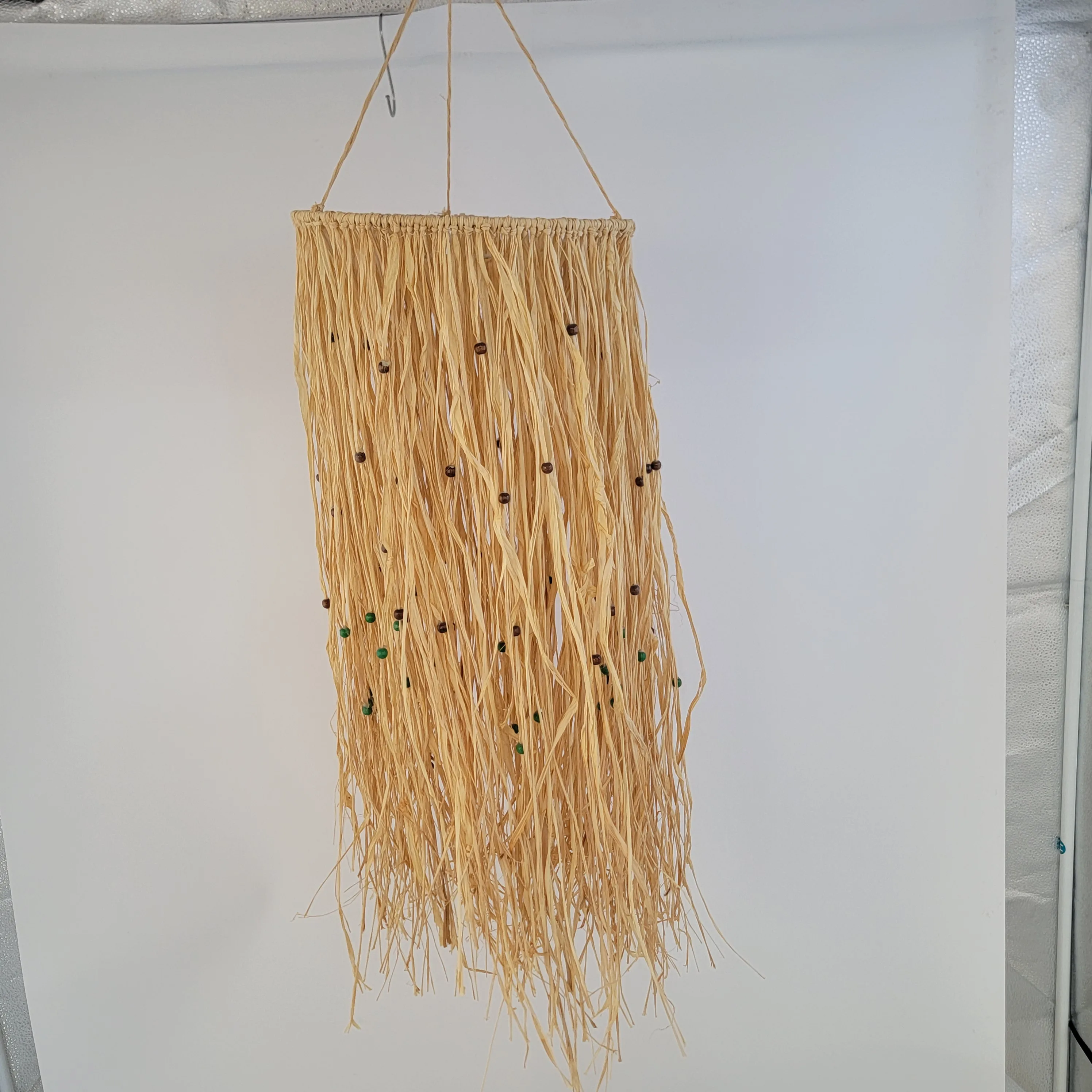 

Boho Natural Raffia Tassel Wall Hanging Handmade Fringe Wall Decor Wedding Backdrop Photo Booth Background Home Party Decoration