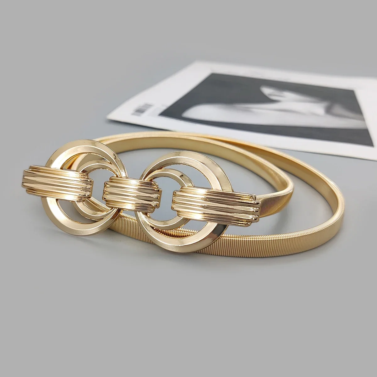 Ceinture à chaîne dorée pour femmes, élastique, pour robe, en métal argenté, accessoire de luxe Y2k