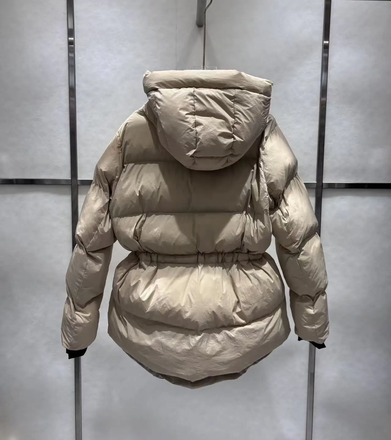 2025 Winter New Fashion Triangle Logo Hooded Waist Cotton Jacket