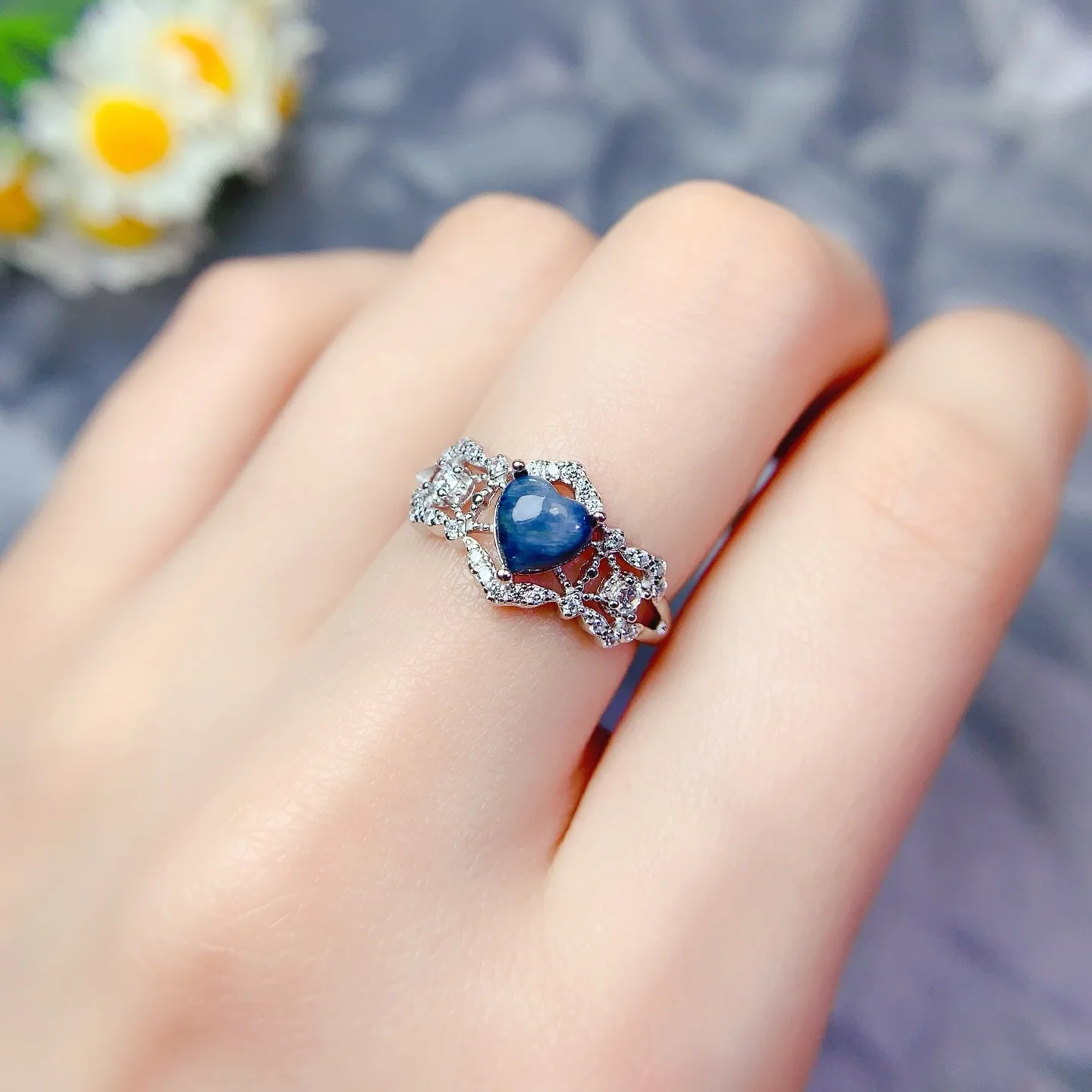 

KJJEAXCMY Boutique Jewelry Girls' Natural Starlight Sapphire Ring 925 Pure Silver Plated Platinum Christmas Gift for Girlfriend