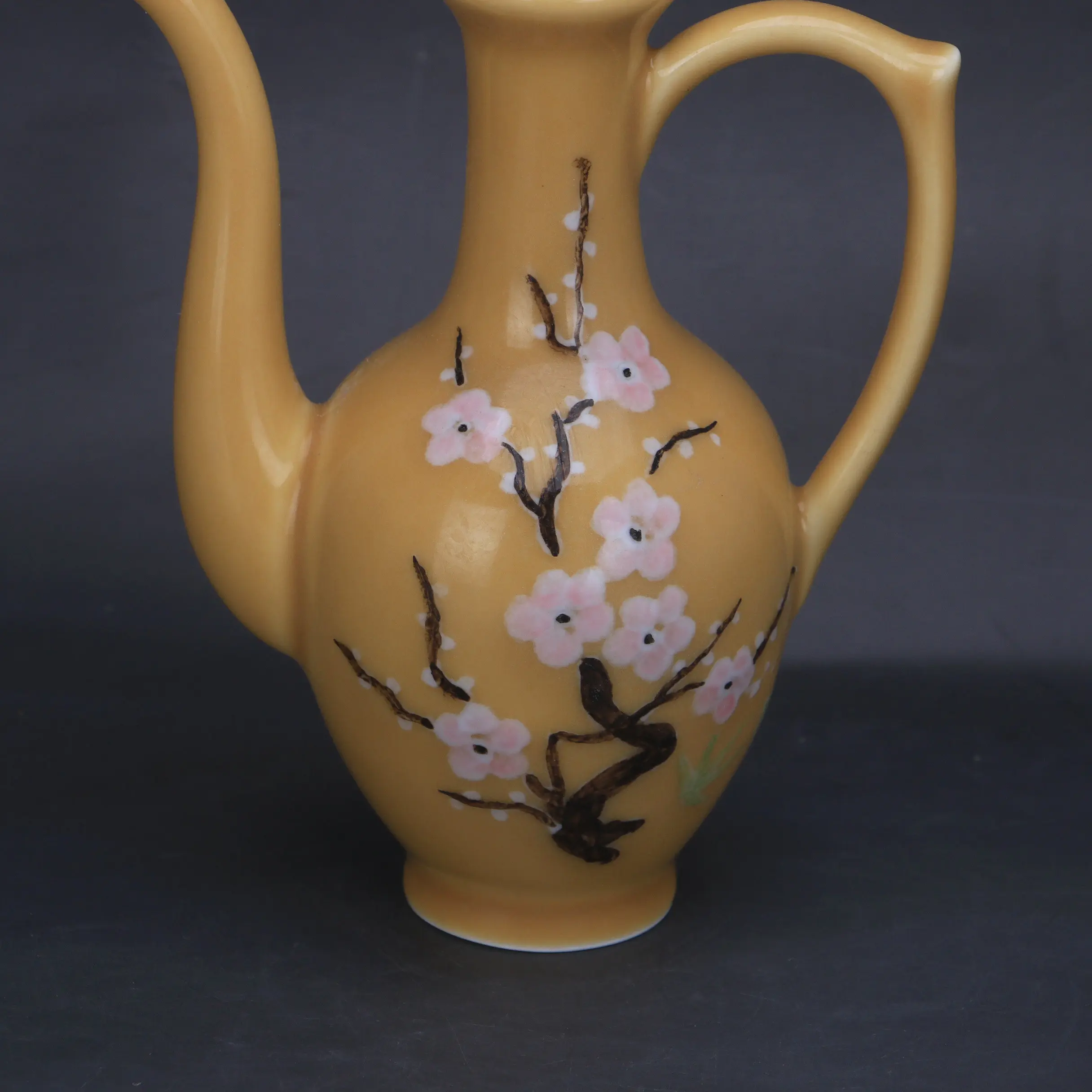 Long Spout Wine Pot Qing Dynasty Qianlong Style Milk Yellow Glaze Plum Blossom Handmade Porcelain Vintage Home Decor Collectible