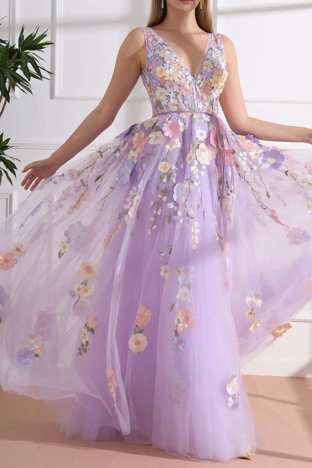 Simple V-Neck Corset Lavender Floral Embroidery Long Prom Dress with Bow Sleeveless Tulle Homecoming Dress vestidos Party Gowns