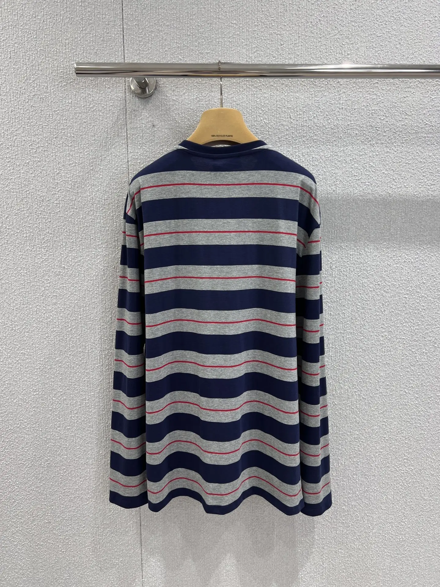 

Top 25 early autumn new letter pure cotton casual striped loose long sleeved T-shirt round neck pullover sweatshirt