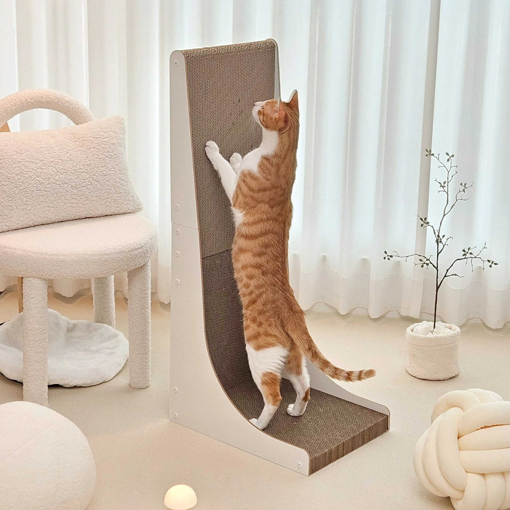 Nenerindo Vertical Wall Cat Scratcher