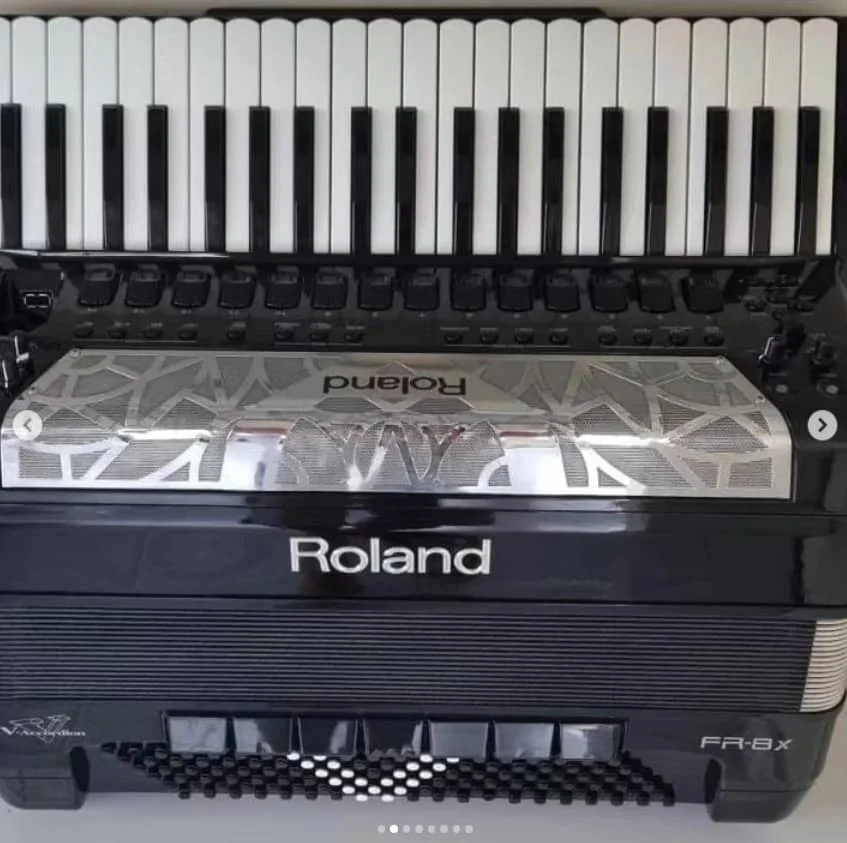 NOWA SPRZEDAŻ Roland V-Accordion FR-8X Czarny Akordeon elektroniczny Cena hurtowa