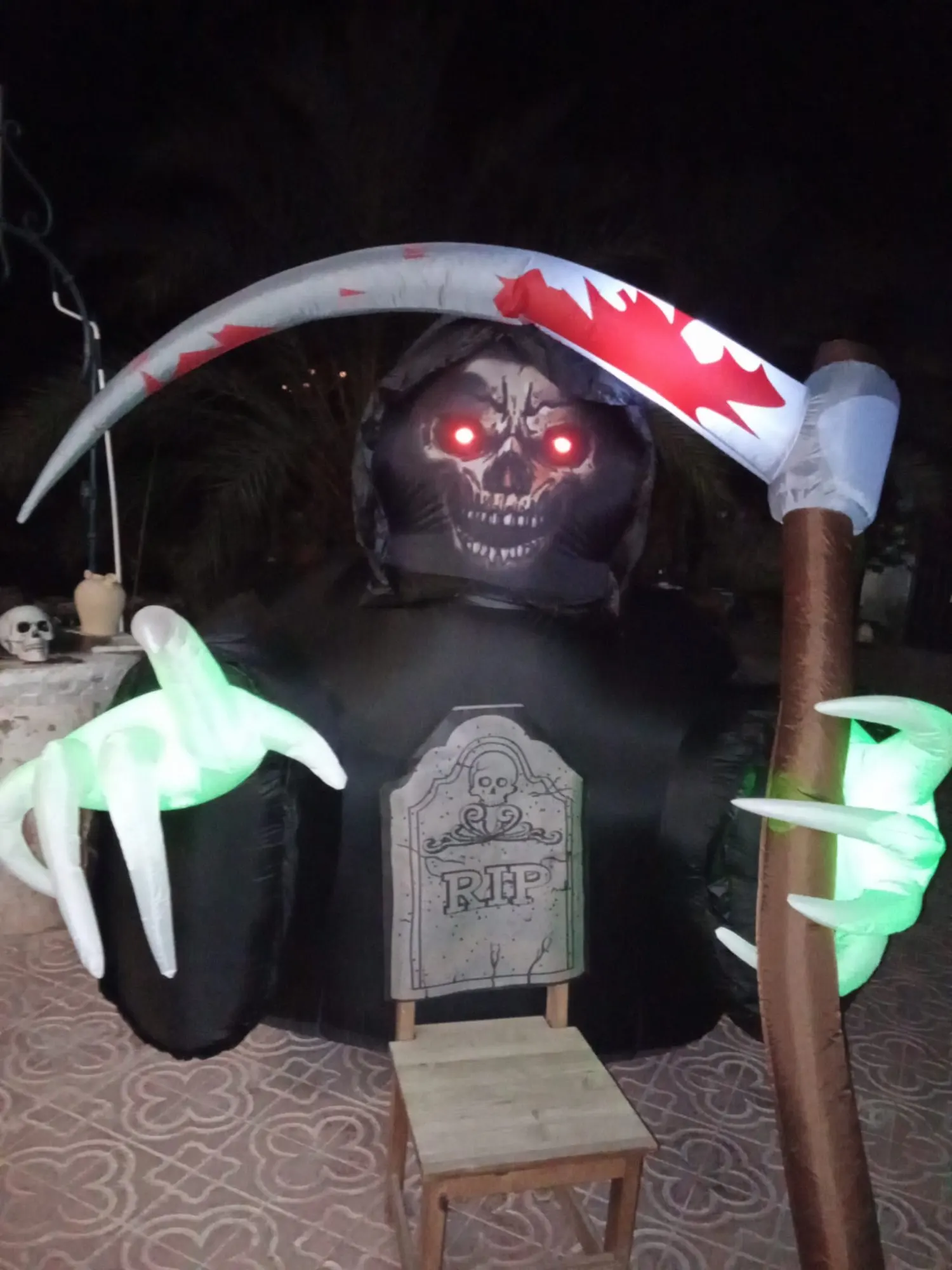 Halloween Inflatables Death God Outdoor Decorations Scary Red Eye Ghost with Built-in LEDs for Yard Garden Lawn Party Decor Prop photo review