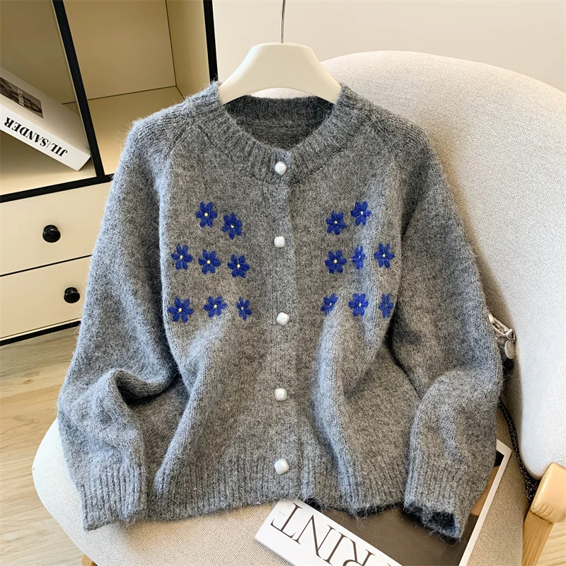 

Женский серый свитер с цветочной вышивкой, элегантный корейский стиль Харадзюку, милый и модный свободный вязаный кардиган, свитер, топ