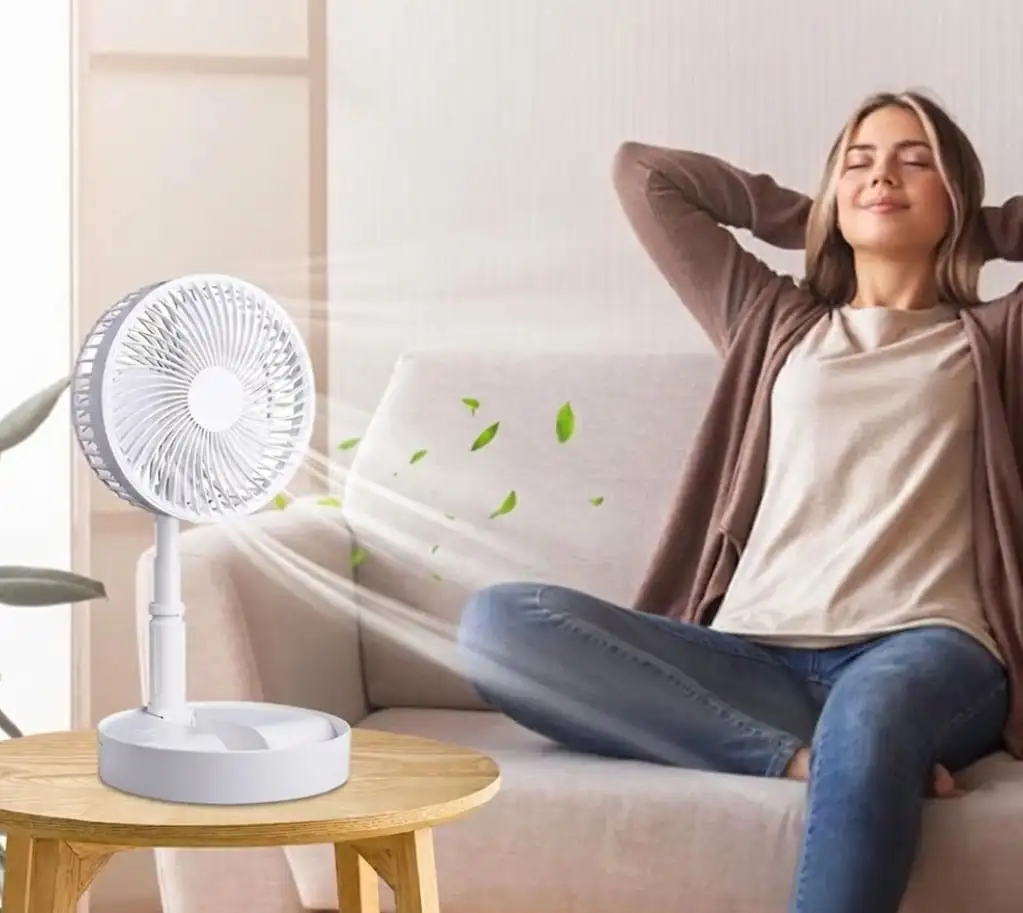 Ventilador de sobremesa plegable portátil – Mini ventilador recargable USB silencioso | 16.5×16.5×8.2 cm | Ideal para oficina, dormitorio, estudio y viajes | Diseño compacto y ahorro de espacio