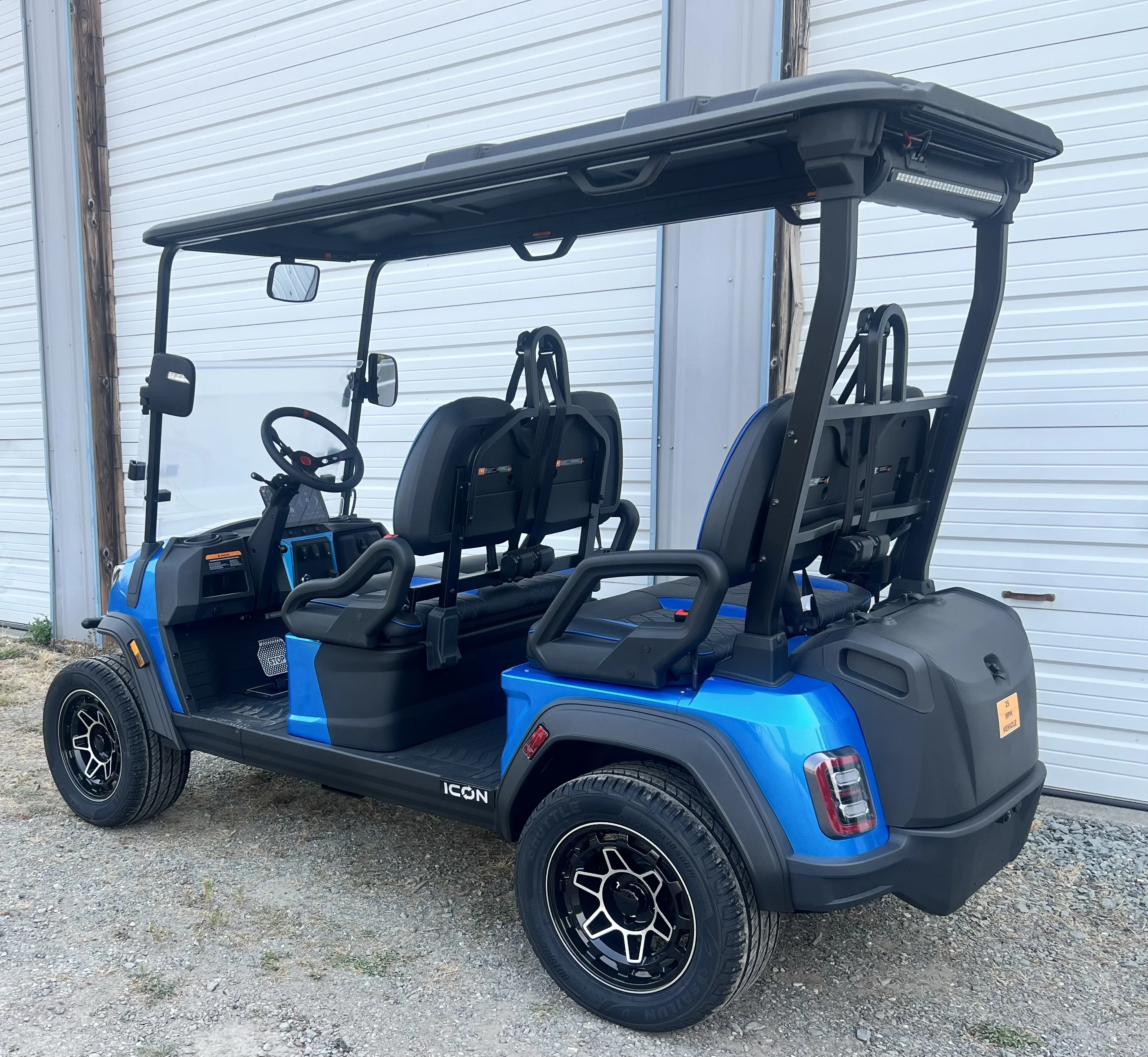 High Quality New 2026 ICON EV i40FX Available On Stock.