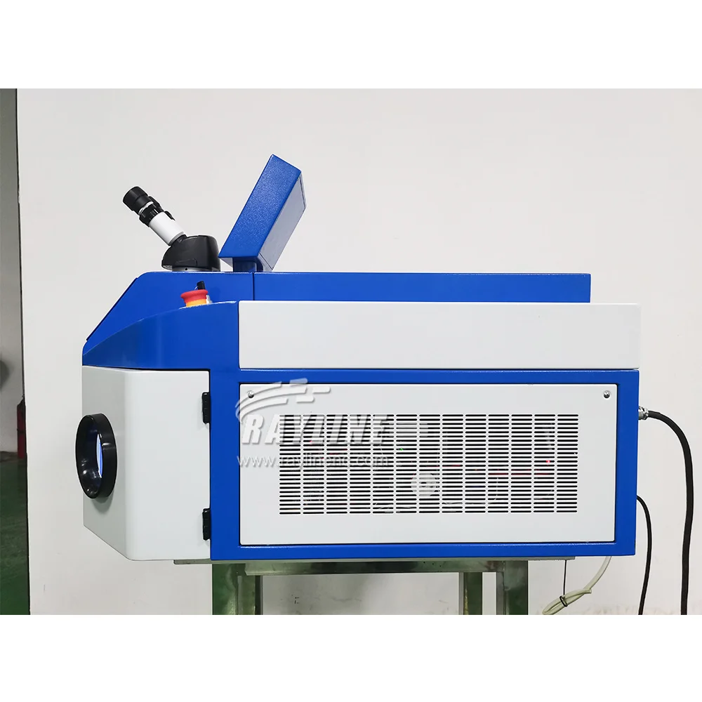 Laser Spot YAG Welding Machine 200W 300w Gold Silver Platinum Soldering Machine With Water Tank