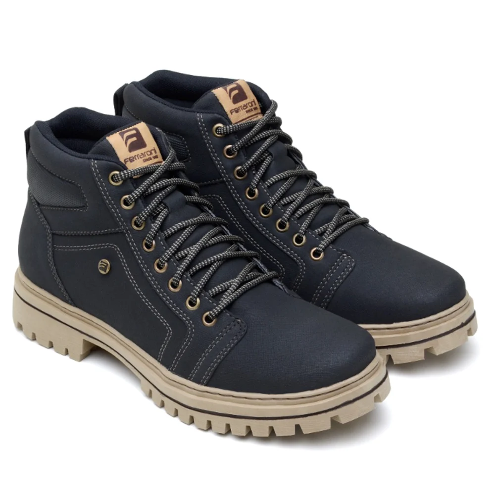 Lightweight and Comfortable Adventure Men's Boot