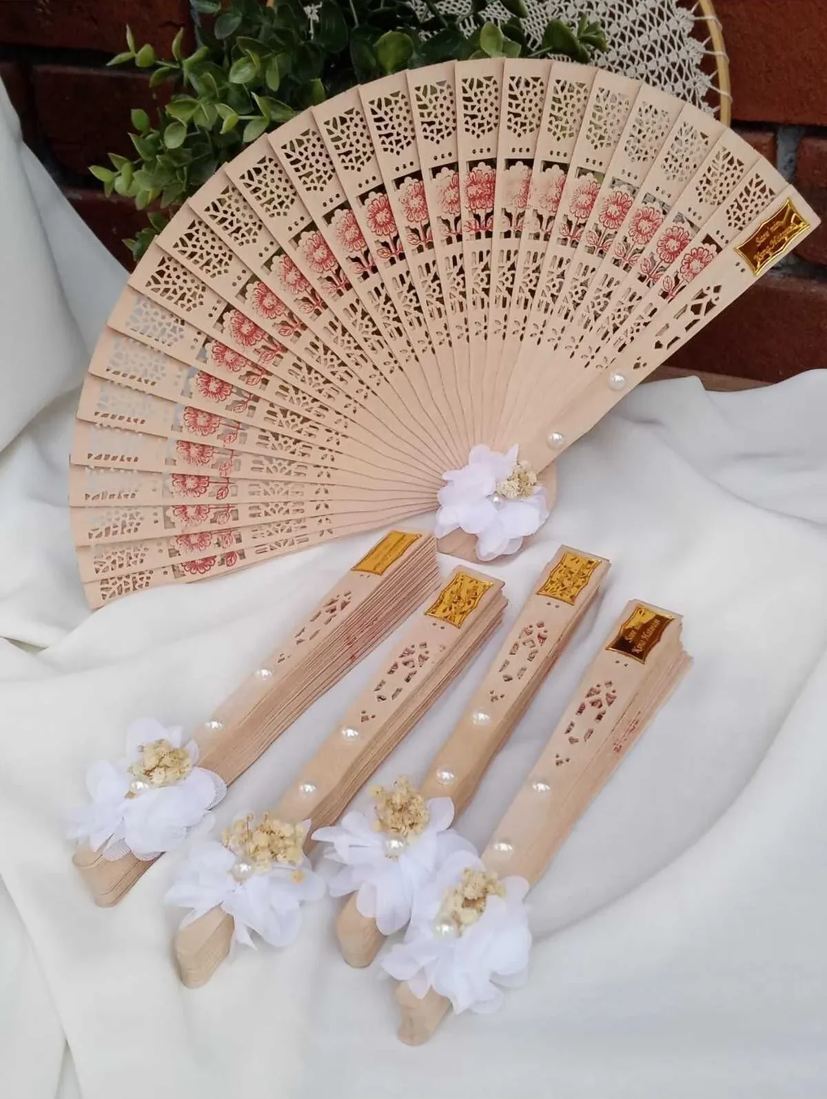 

Customizable Personalized Wooden Fan Wedding Favors Gifts Sandalwood Hand Wood Folding Fan Wedding Gift For Guests,wedding favors for guests,Baptism Gift Box Set, Bridesmaid Candle, Babyshower Gift,Baby Shower