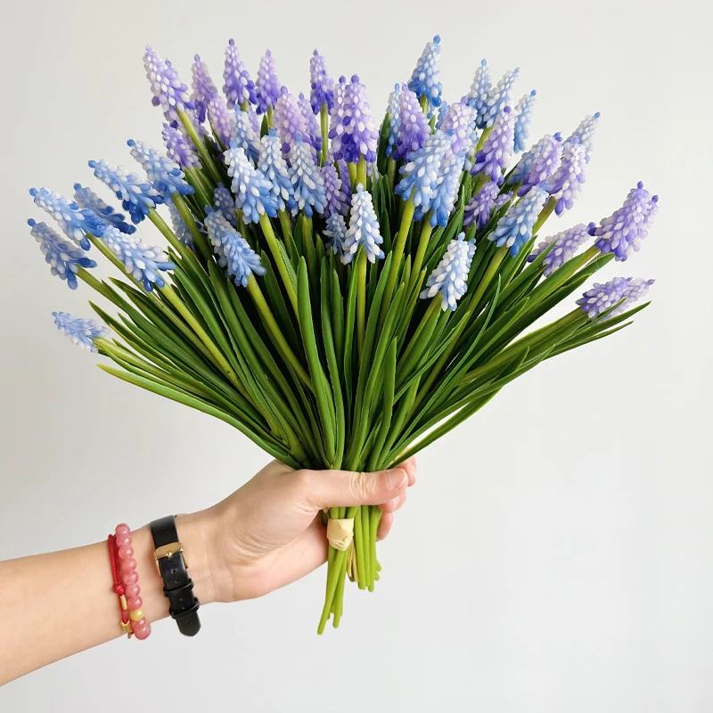 Grape Hyacinths Artificial Flower Bouquet Small Artificial Purple Hyacinth Decoration Bridal Wedding Bouquet Floral Arrangement