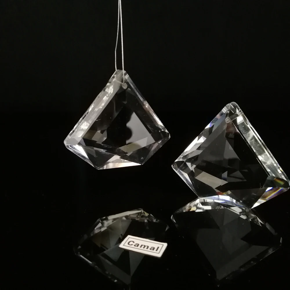 

Camal 2PCS 48mm K9 Triangle Clear Crystal Diamond Glass Prisms Pendants Drop SunCatcher Lamp Lighting Chandelier Parts Hanging