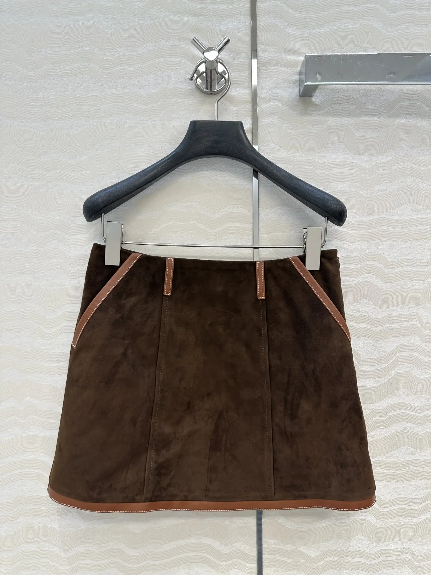 

High Quality Spring And Summer Women's Patchwork Casual Fashion Suede Letters A-line Skirt JQ050