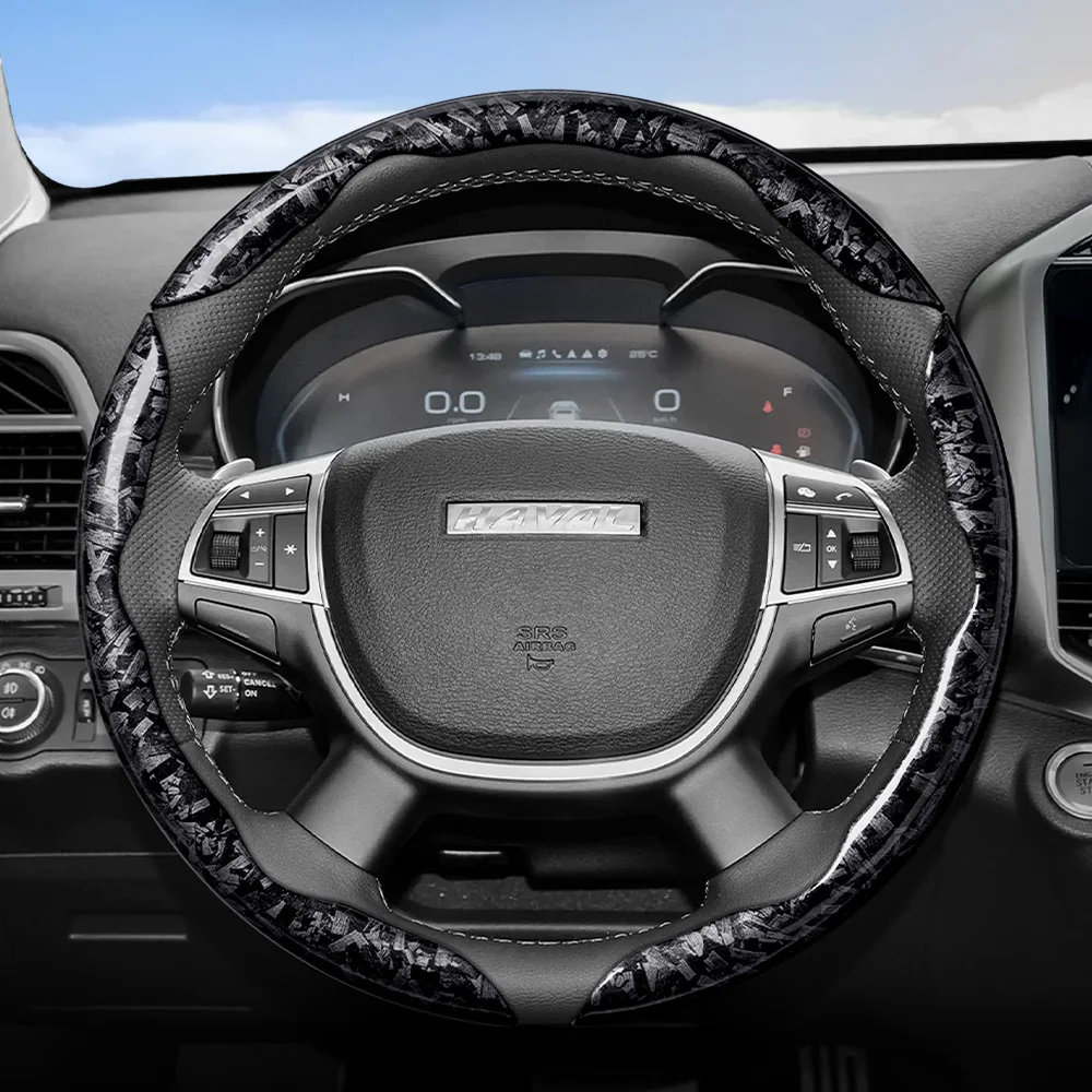Suitable for Haval Forged Carbon Fiber Texture Steering Wheel Cover, Durable Snap-On Quick Installation for H6 Jolion H9 Dargo Big Dog H7 H5 Black Red Gold Interior Accessories