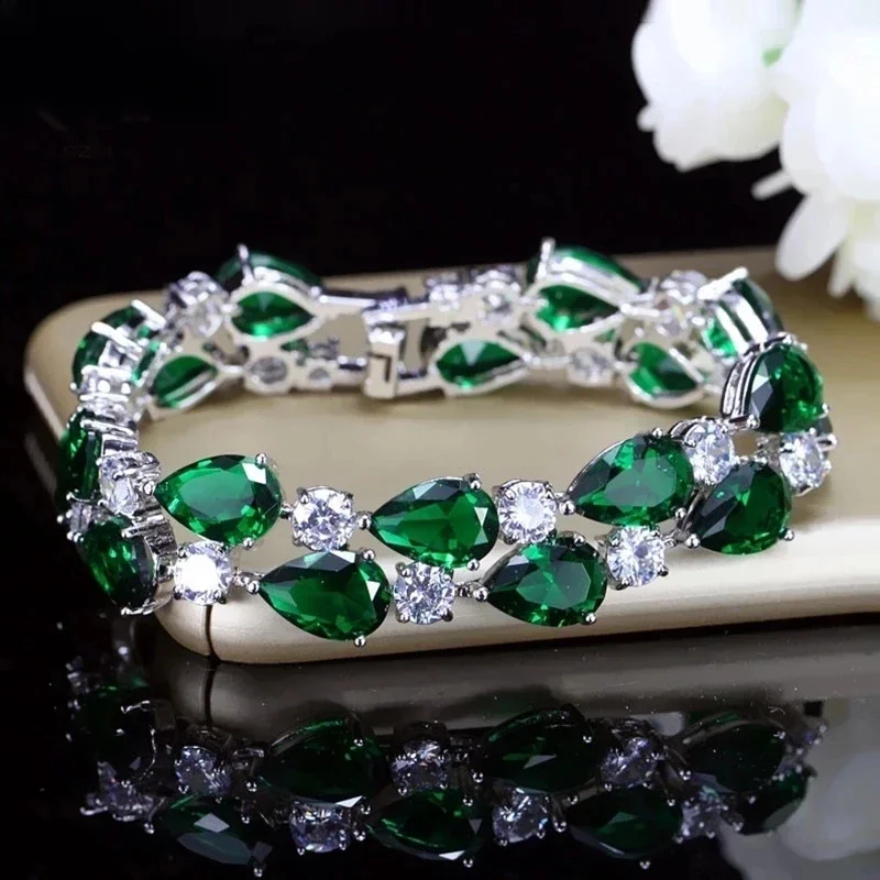Pera Luxus CZ Grün Zirkonia Stein Große Frauen Charme Armreif Armbänder Braut Schmuck Zubehör für
