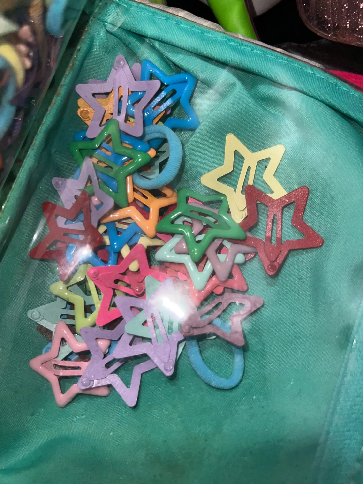 20/50Pcs Star-Shaped Alloy Hair Clips Elegant Retro Style Lightweight Hollow-Out Design Hair Accessories for Daily Wear Styling photo review