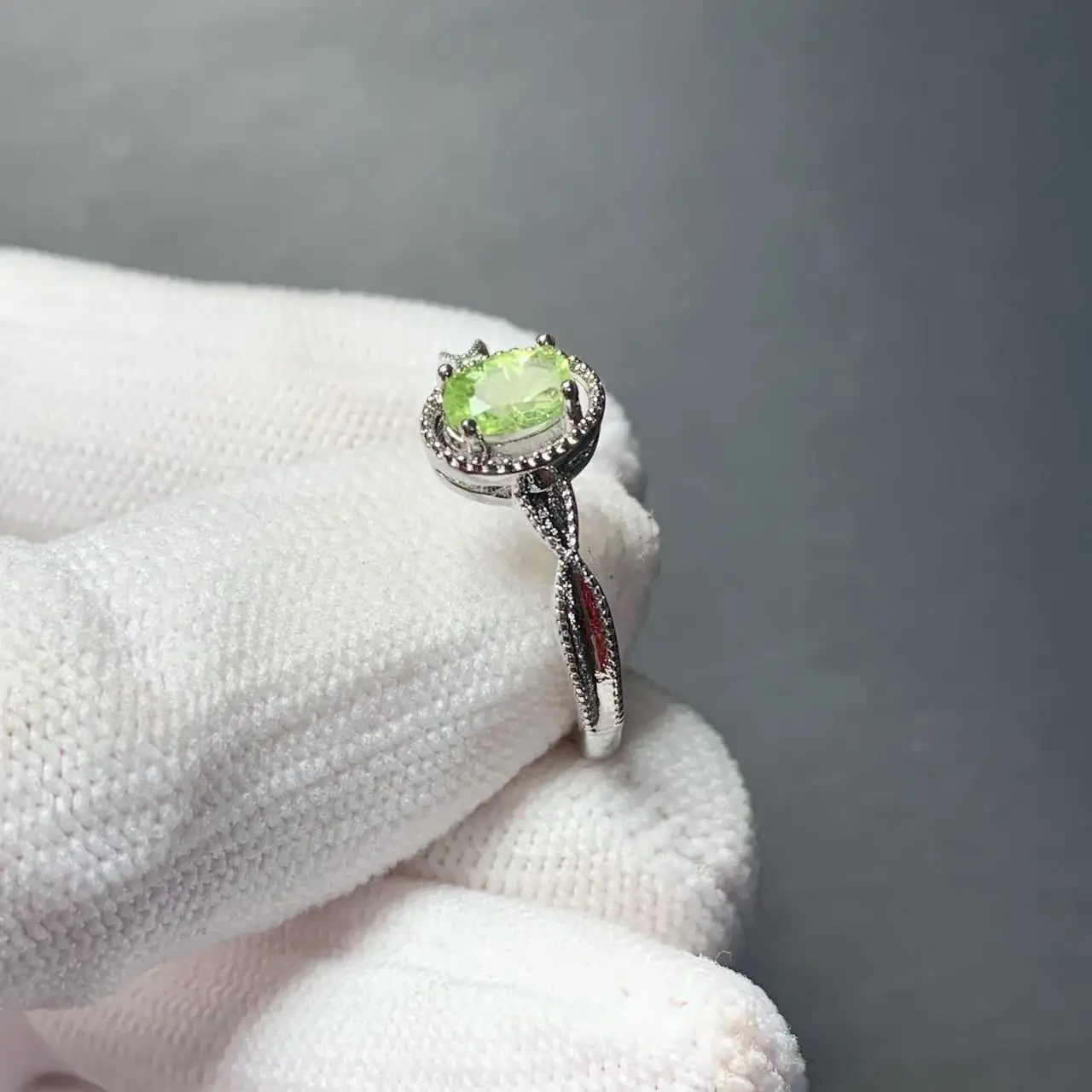 Heydya pedra vintage natural peridot anel para mulheres de aço inoxidável simples jóias finas pedra preciosa estilo clássico