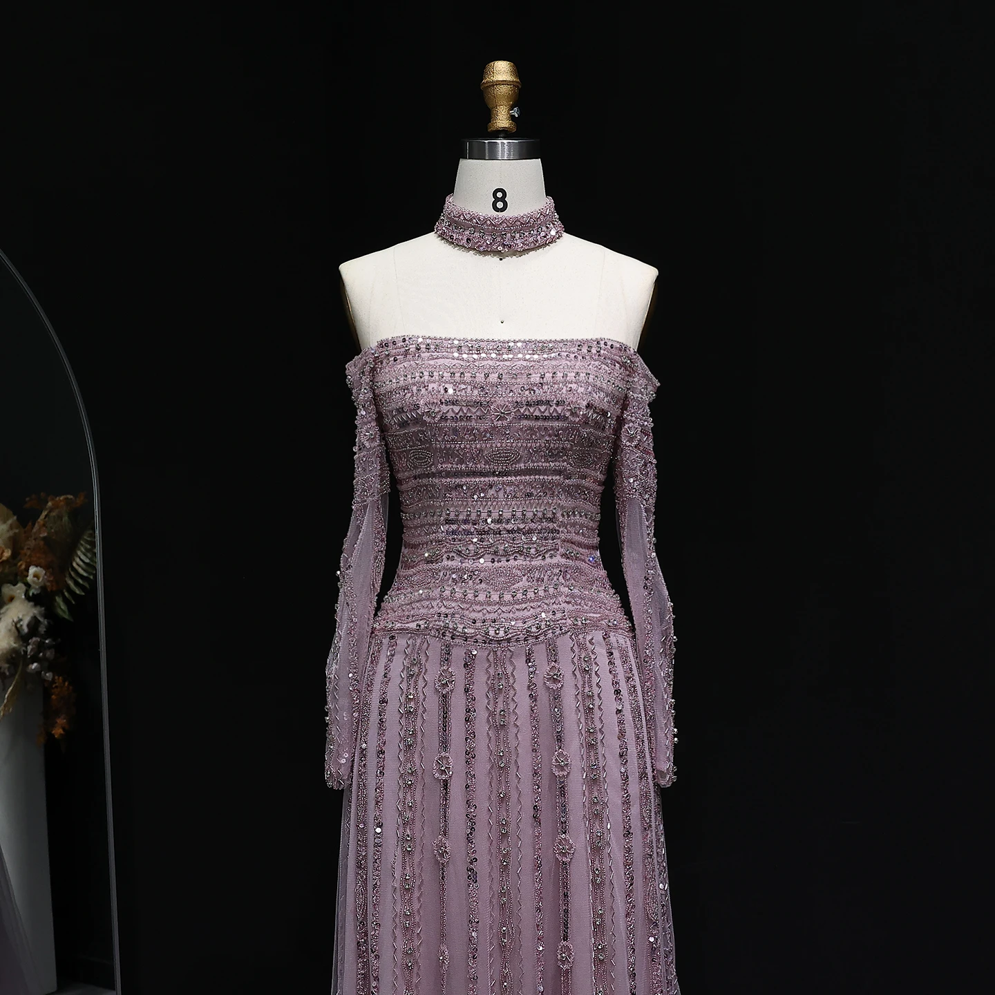Sharon Said Luxuriöses Silberperlenbesetztes Elegantes Schulterfreies Abendkleid mit Choker, Langen Ärmeln, Luxus-Hochzeitskleid SS178 Maßanfertigung – Detail 11