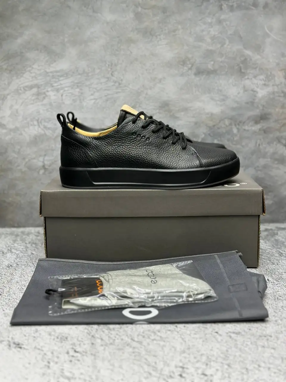 Scopri le Ecco 8: Le Scarpe da Donna Ideali per l'Estate