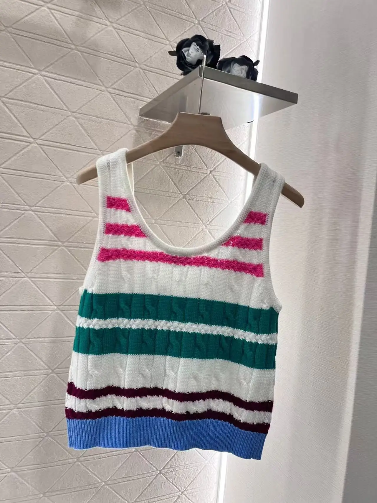 

2025 Multicolor Striped Knitted Vest