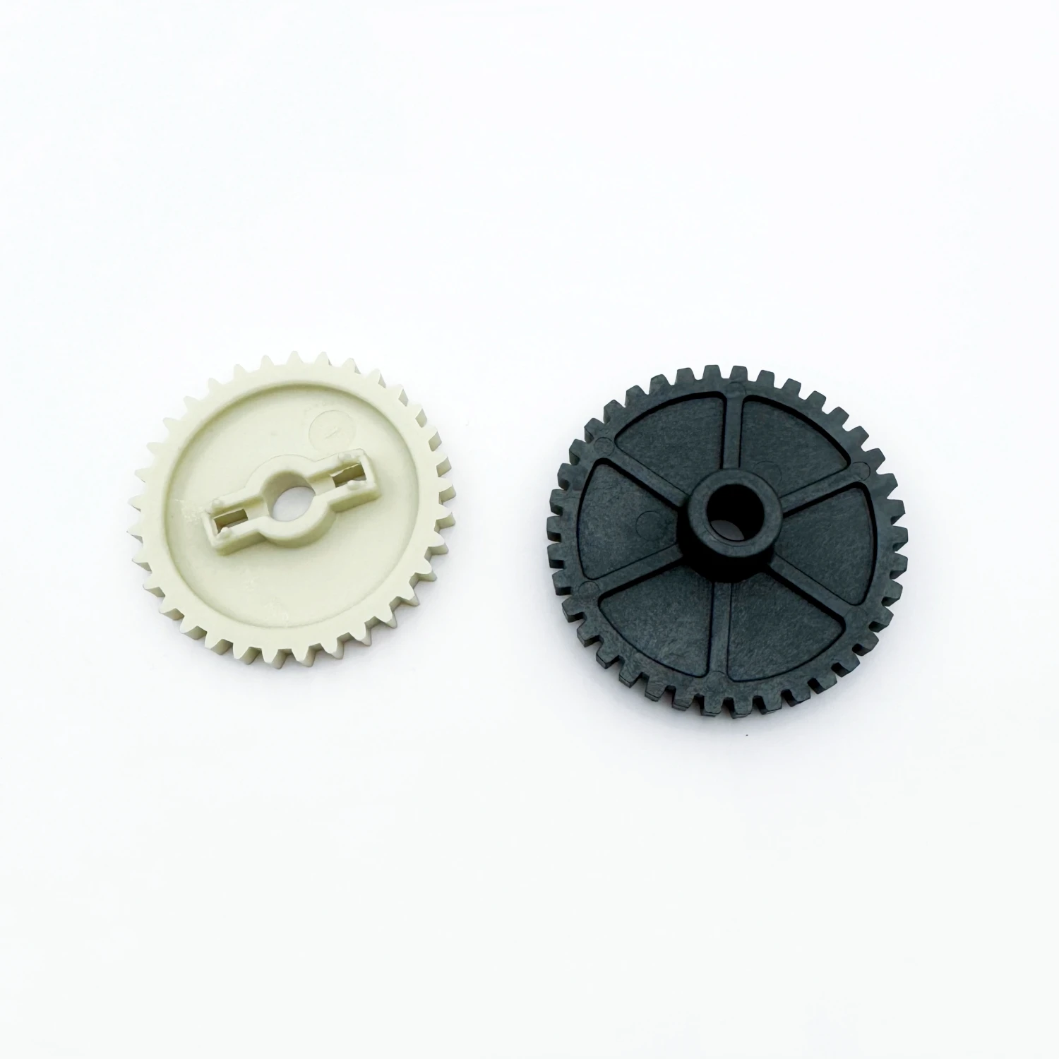 

33T/38T Oil Pump Drive Gear Intermediate Drive Gear for Stels ATV Guepard 650 800 850 LU049868 LU049869 Wolverine Viking 800