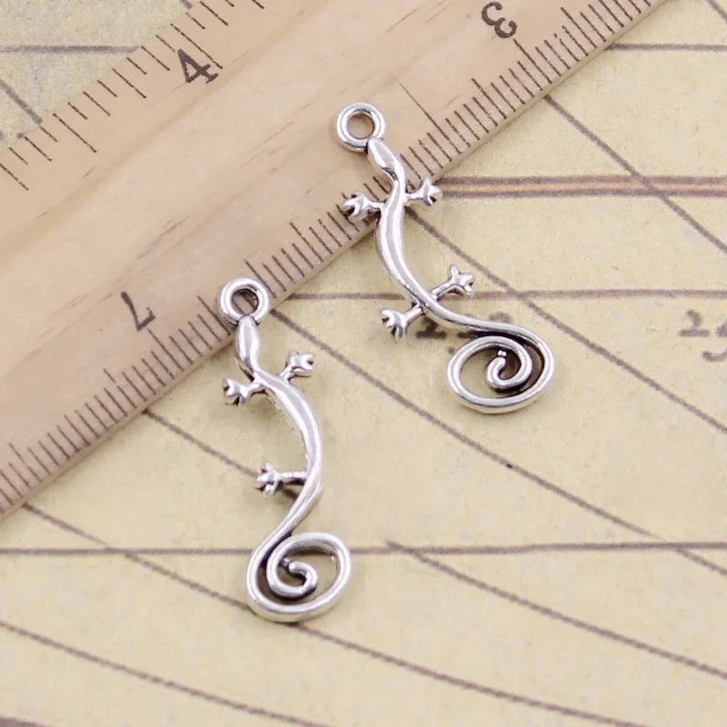 20 sztuk Charms Gecko dom jaszczurka 29x11mm tybetański brąz srebrny kolor wisiorki antyczny tworzenia biżuterii DIY Handmade Craft — zdjęcie 2