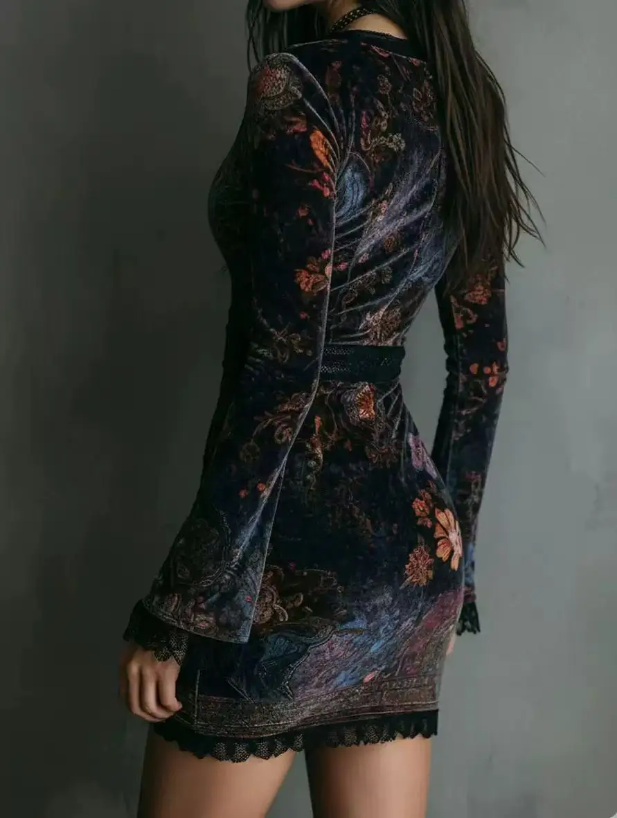 Damen-Minikleid mit langen Ärmeln, Samt, Blumendruck, Spitzenbesatz, tiefem V-Ausschnitt, figurbetont – Detail 3